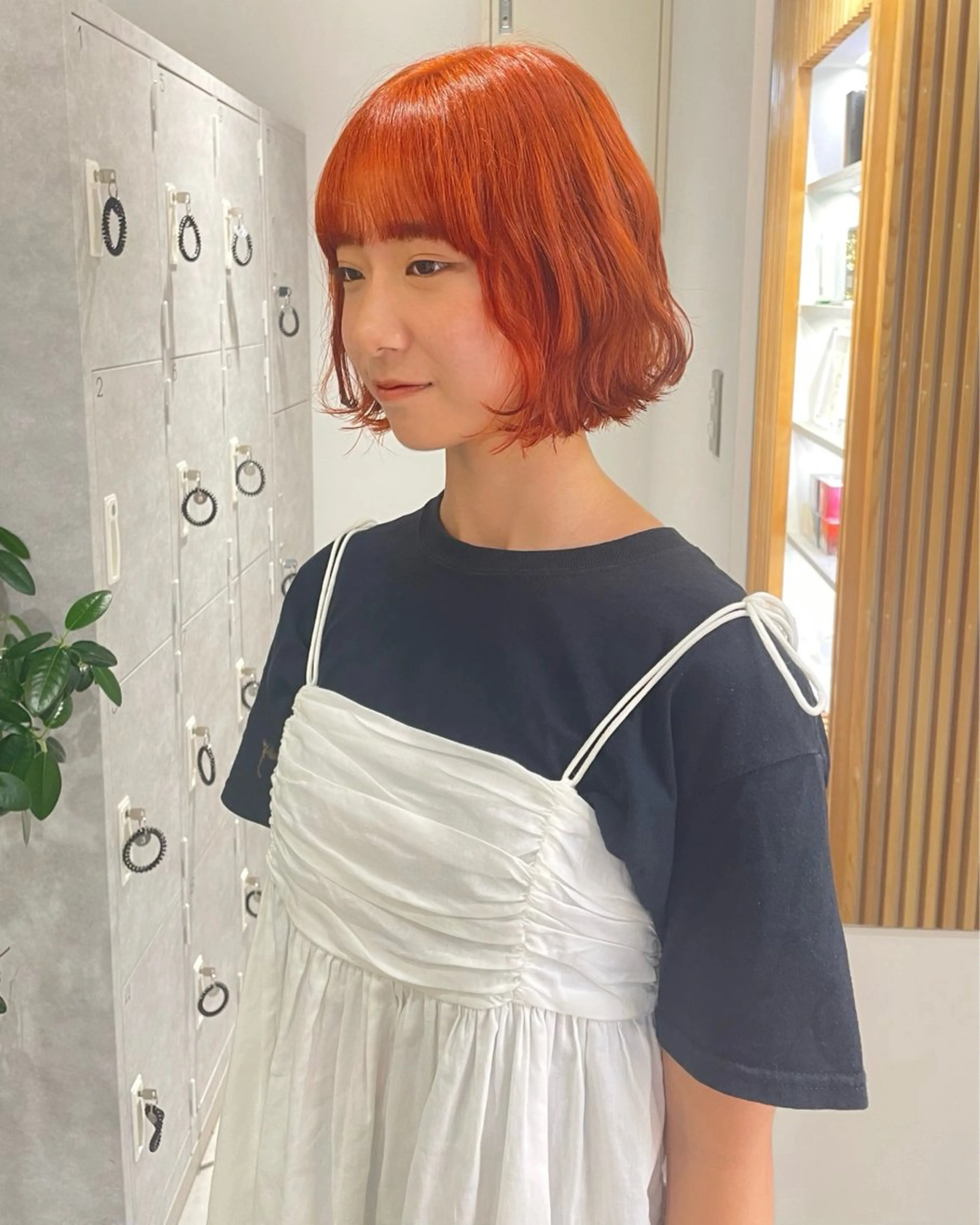 ショート カラー デザインパーマ/ 艶カラー/ボブのヘアスタイル