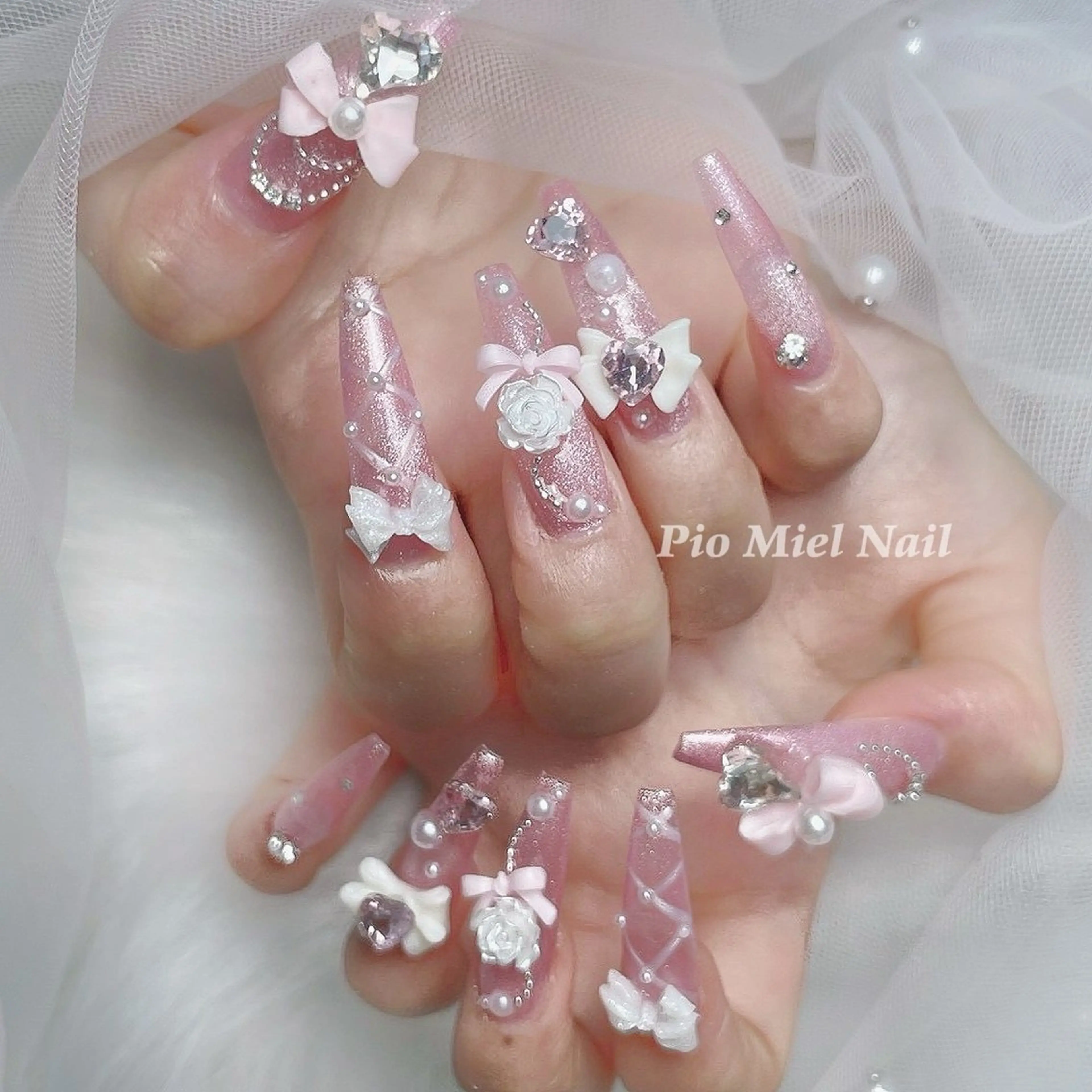 ネイル ハンドネイル HANA 長さだしのネイルデザイン