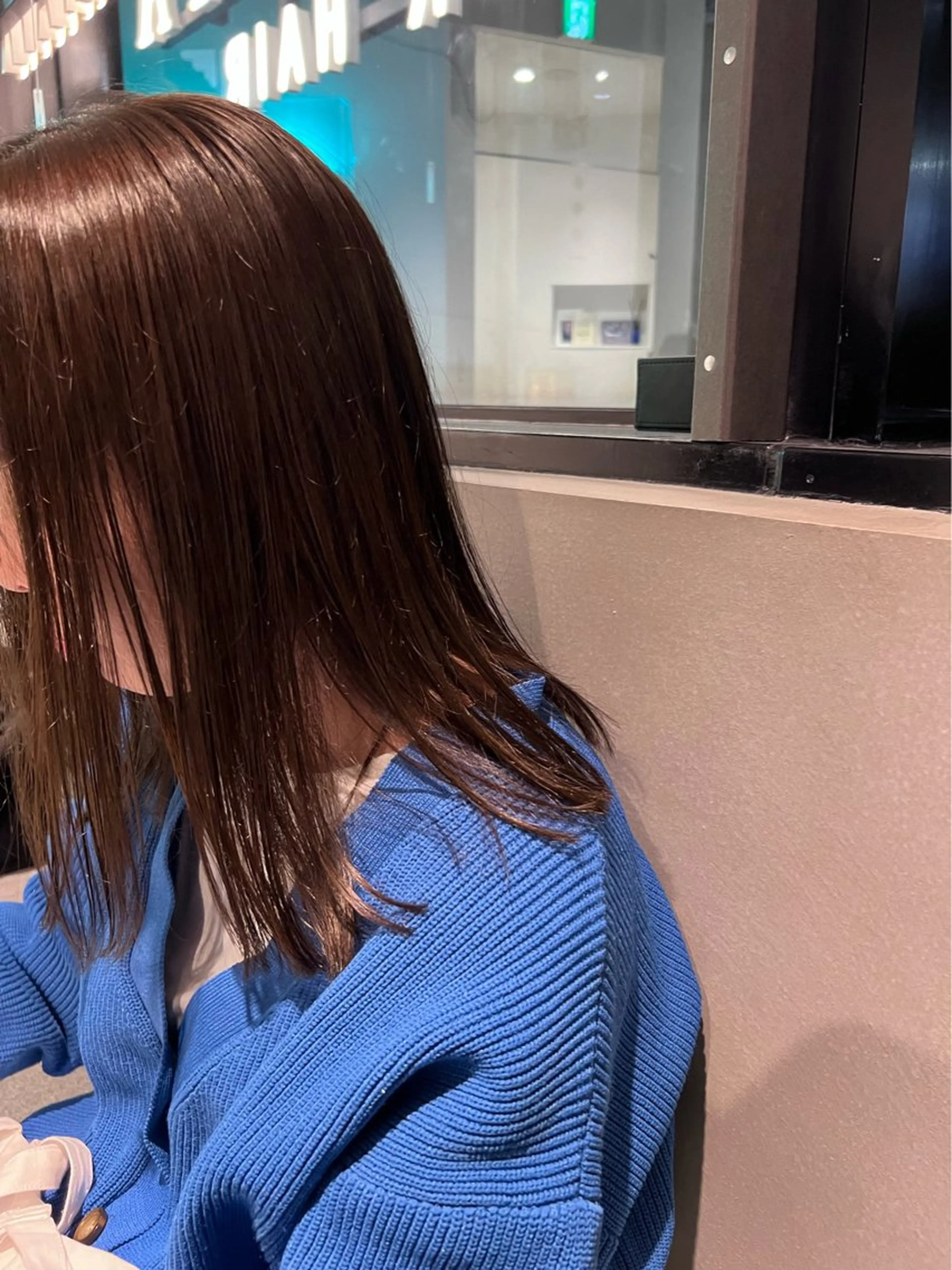 セミロング カラー ロカリタ　河原町三条所属・🌐👽フクイ キララ🌎💎のヘアスタイル