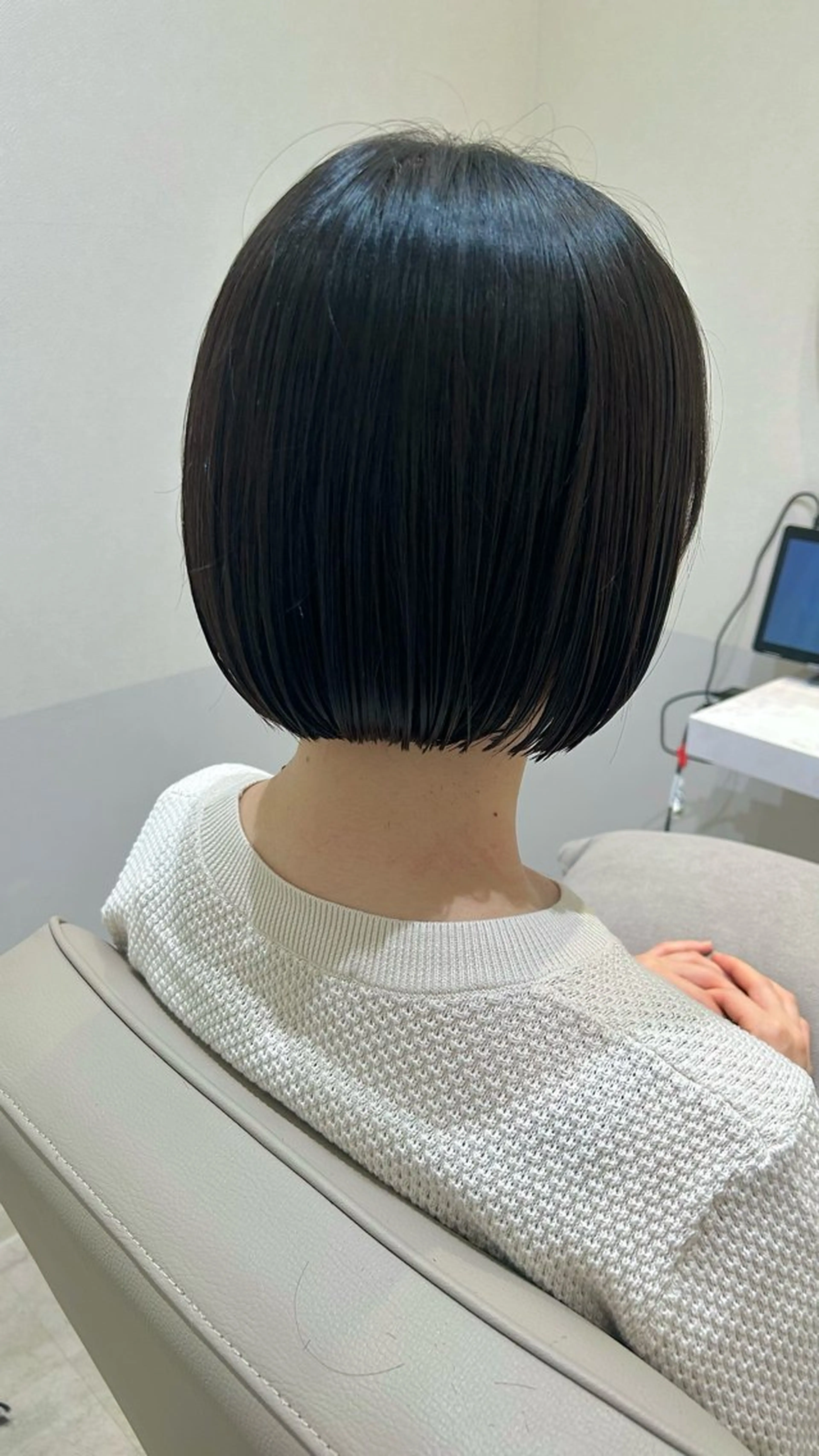 ショート ミルクティーブラウン くびれヘア 顔まわりレイヤー 髪質改善 レイヤーカット カット トリートメント Eleanor枚方店 店長　飛鳥　薫のヘアスタイル