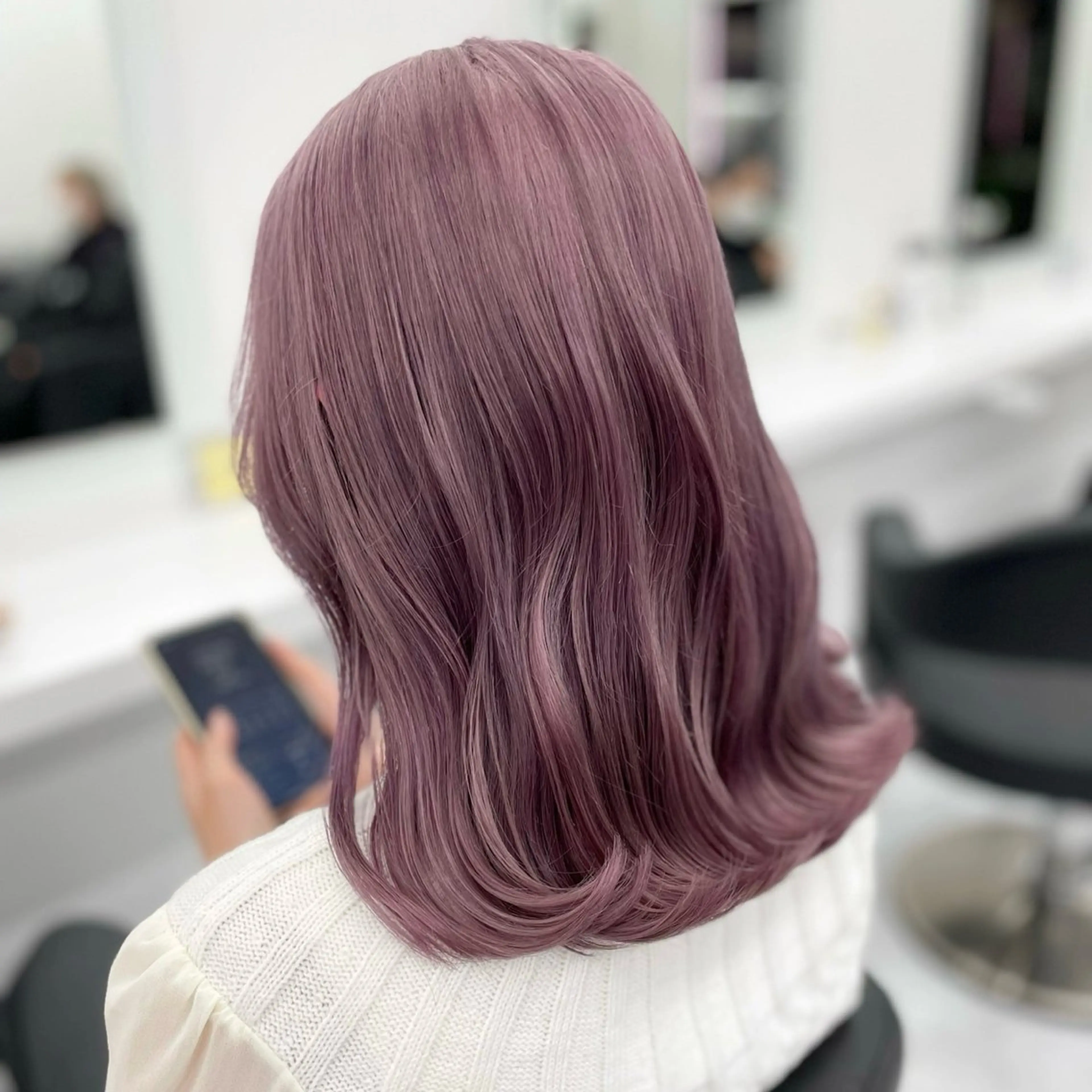 ミディアム yuria 🌙のヘアスタイル