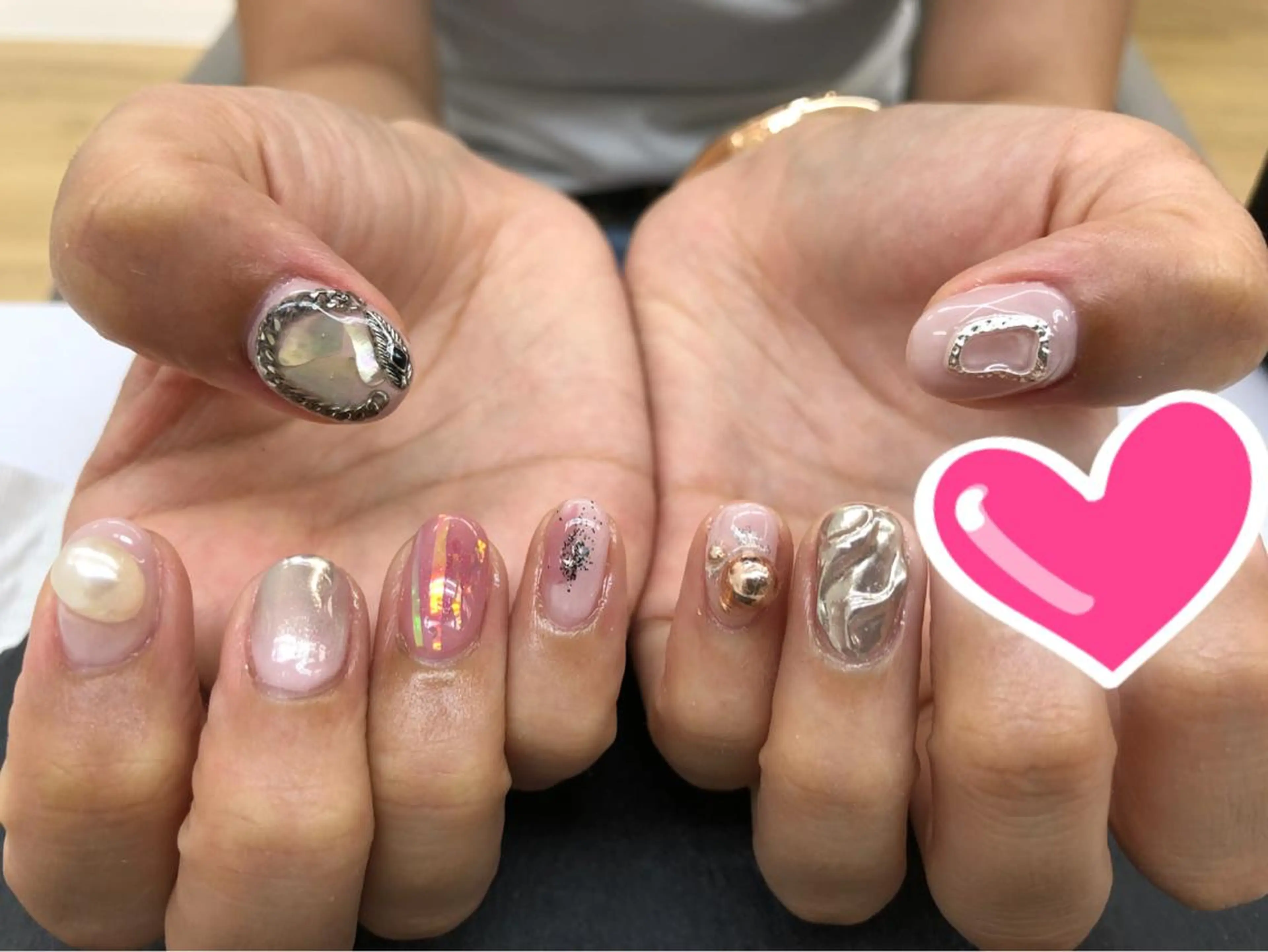 ネイル アートネイル クリアネイル ピンク シルバー ストーンネイル esNail&eye イーズネイル＆アイのネイルデザイン