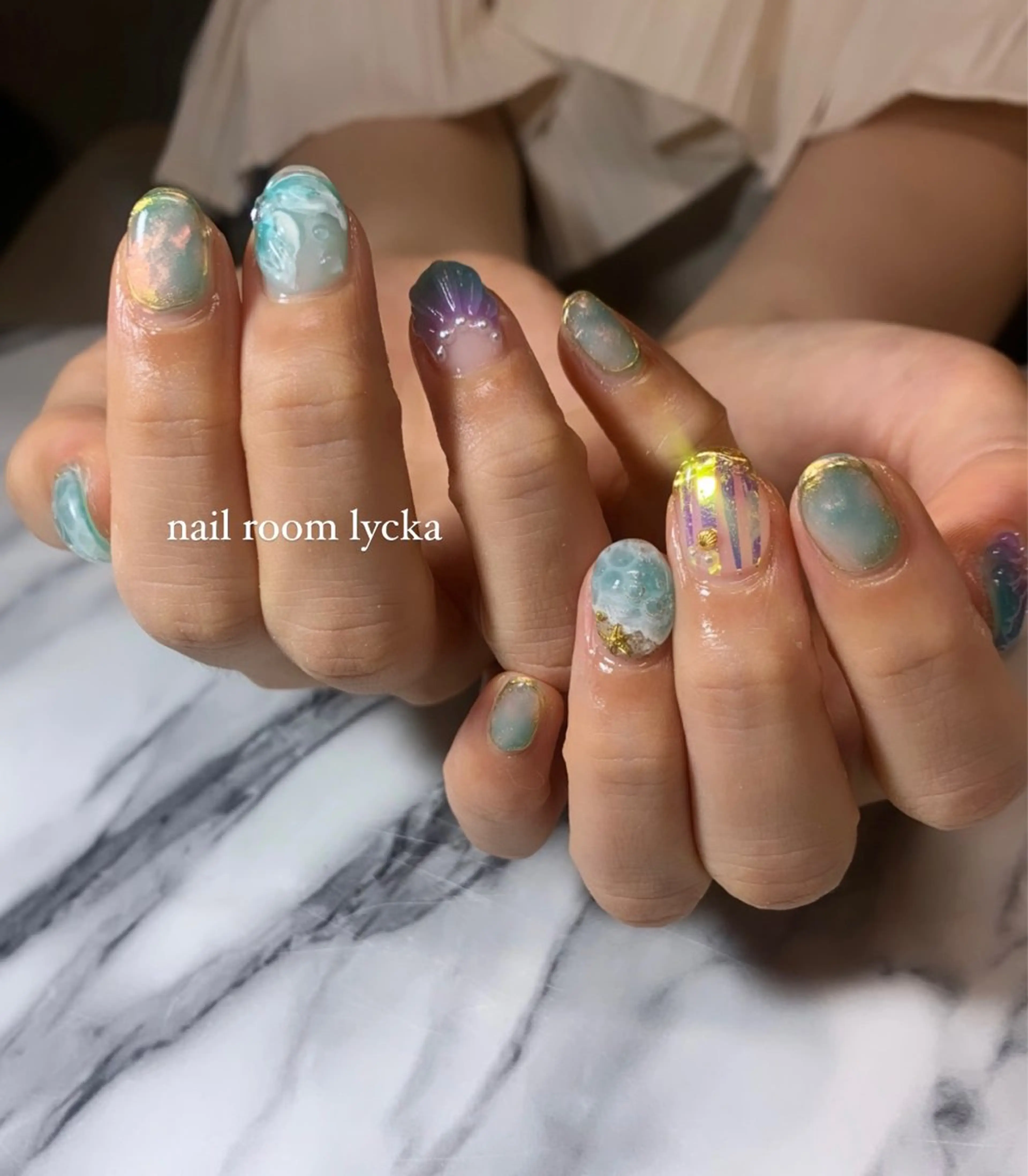 ネイル ﾈｲﾙﾙｰﾑﾘｯｶ 𝐦𝐚𝐲𝐮のネイルデザイン