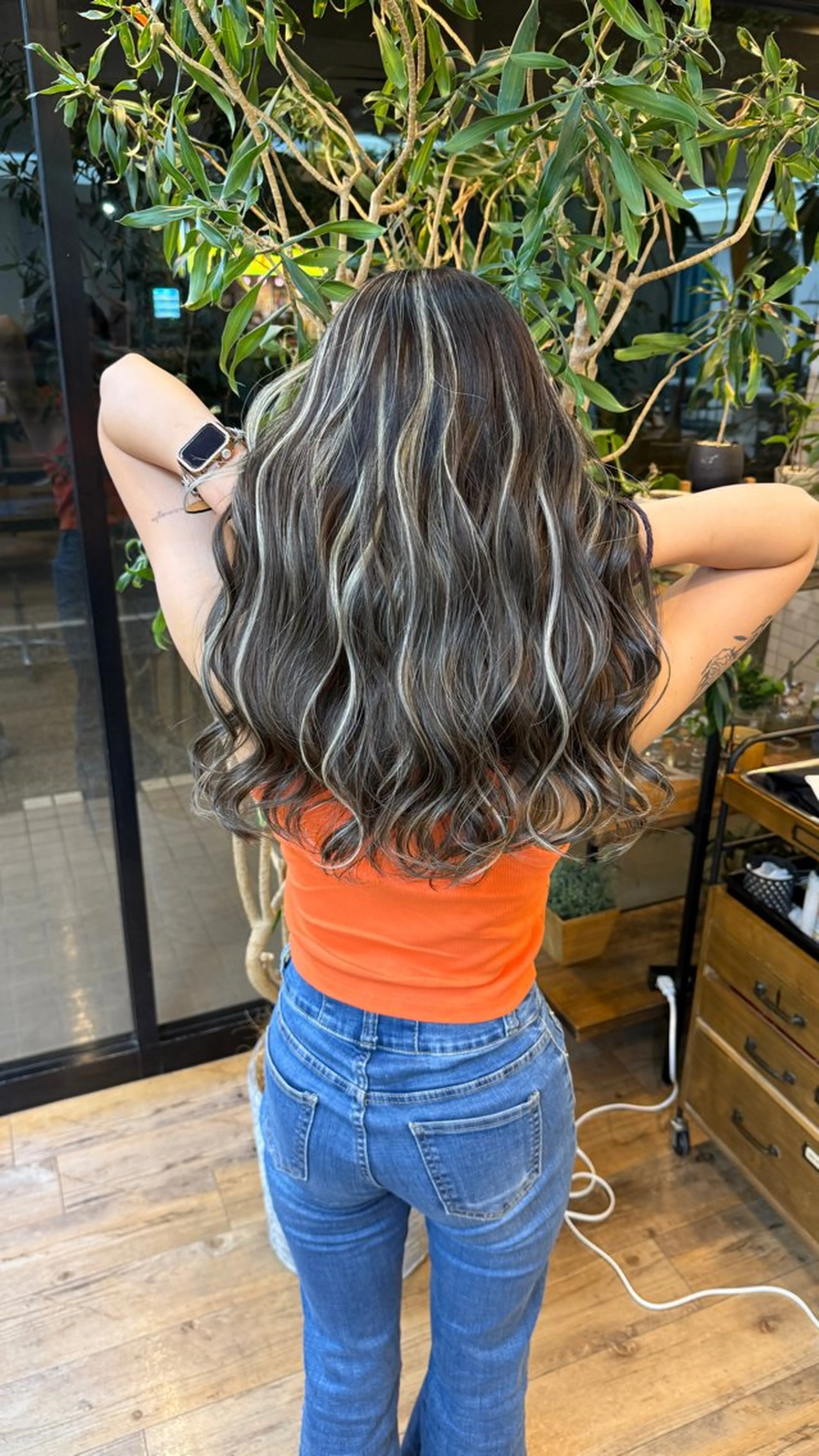 ロング カラー ハイライトカラー 3Dハイライト ハイライト ヘアカラー トリートメント Cure2所属・🌈白いハイライト 🌈 🐶ノザワ🐶のヘアスタイル