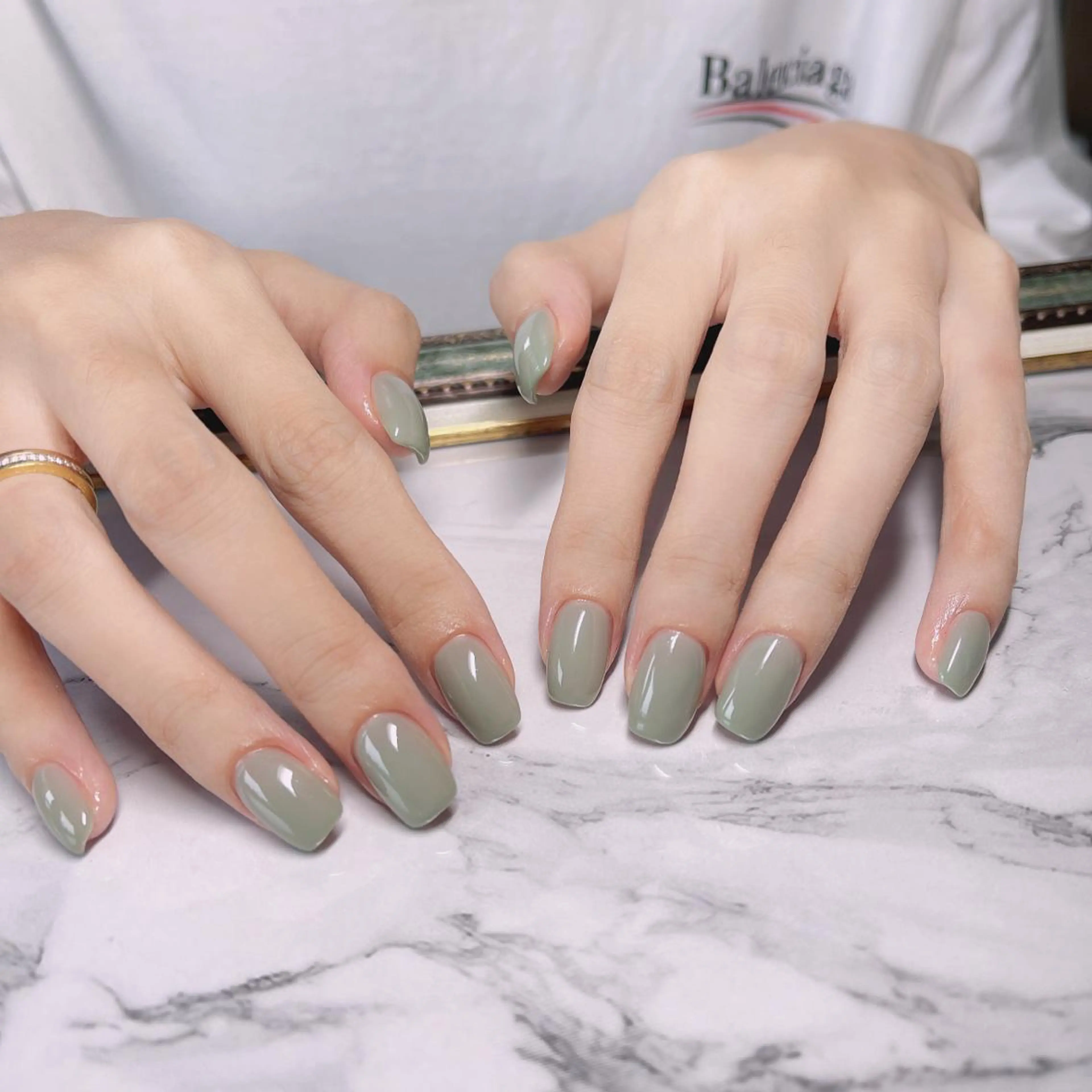 ネイル FLY Nail Salonのネイルデザイン