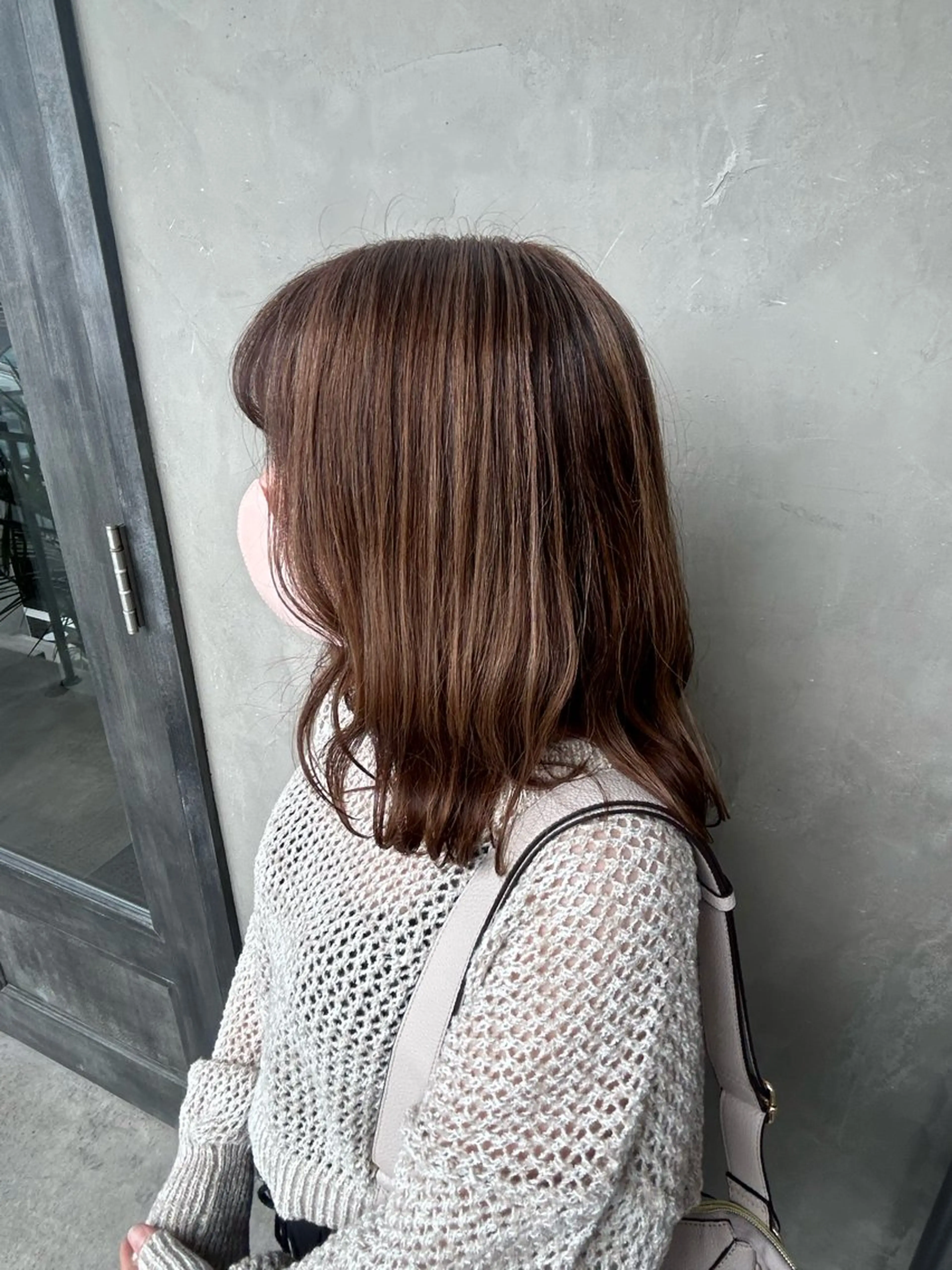 カラー ベージュカラー 西村 真実子のヘアスタイル