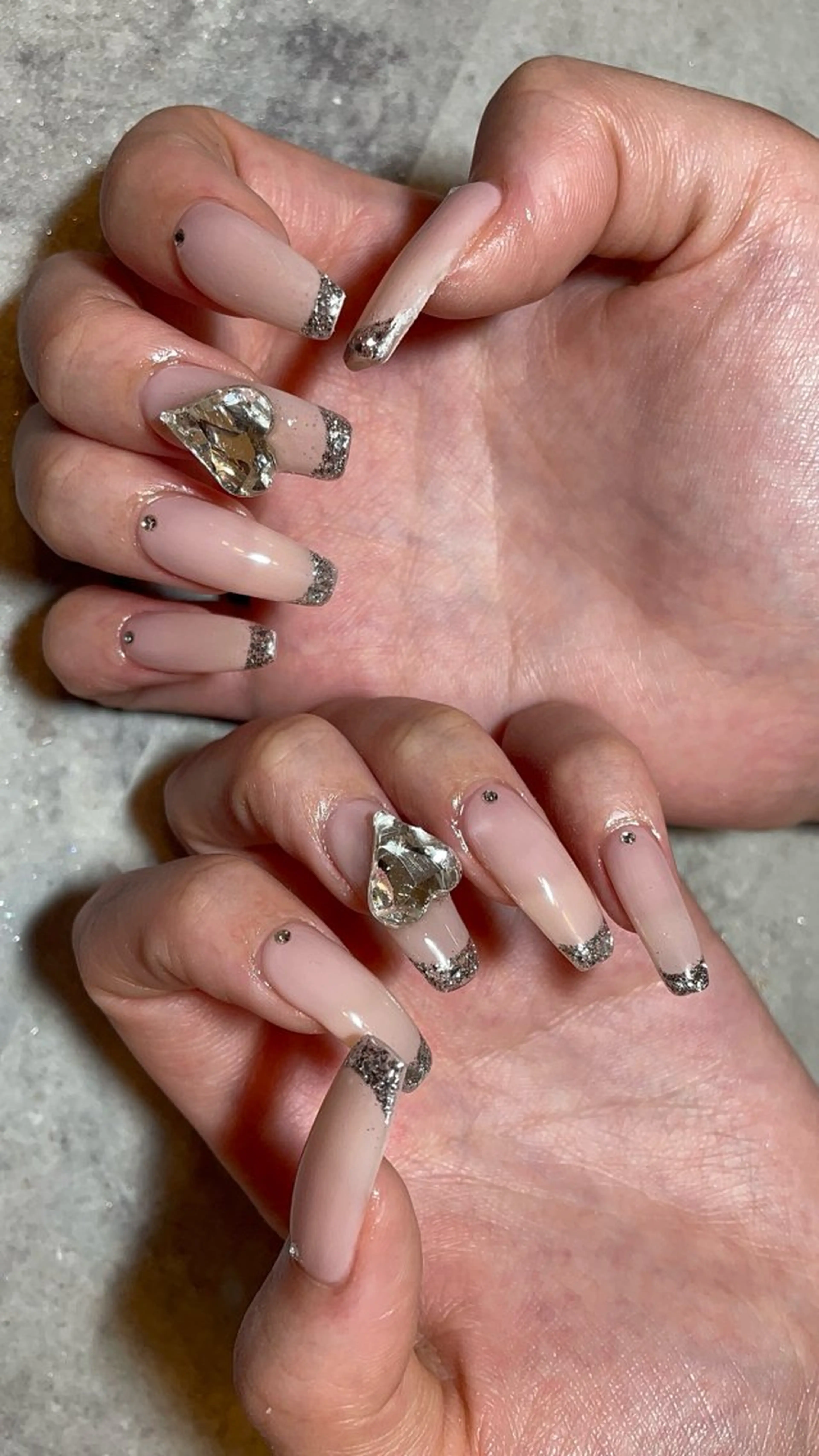 ネイル ハンドネイル nail salon ラピスラズリのネイルデザイン