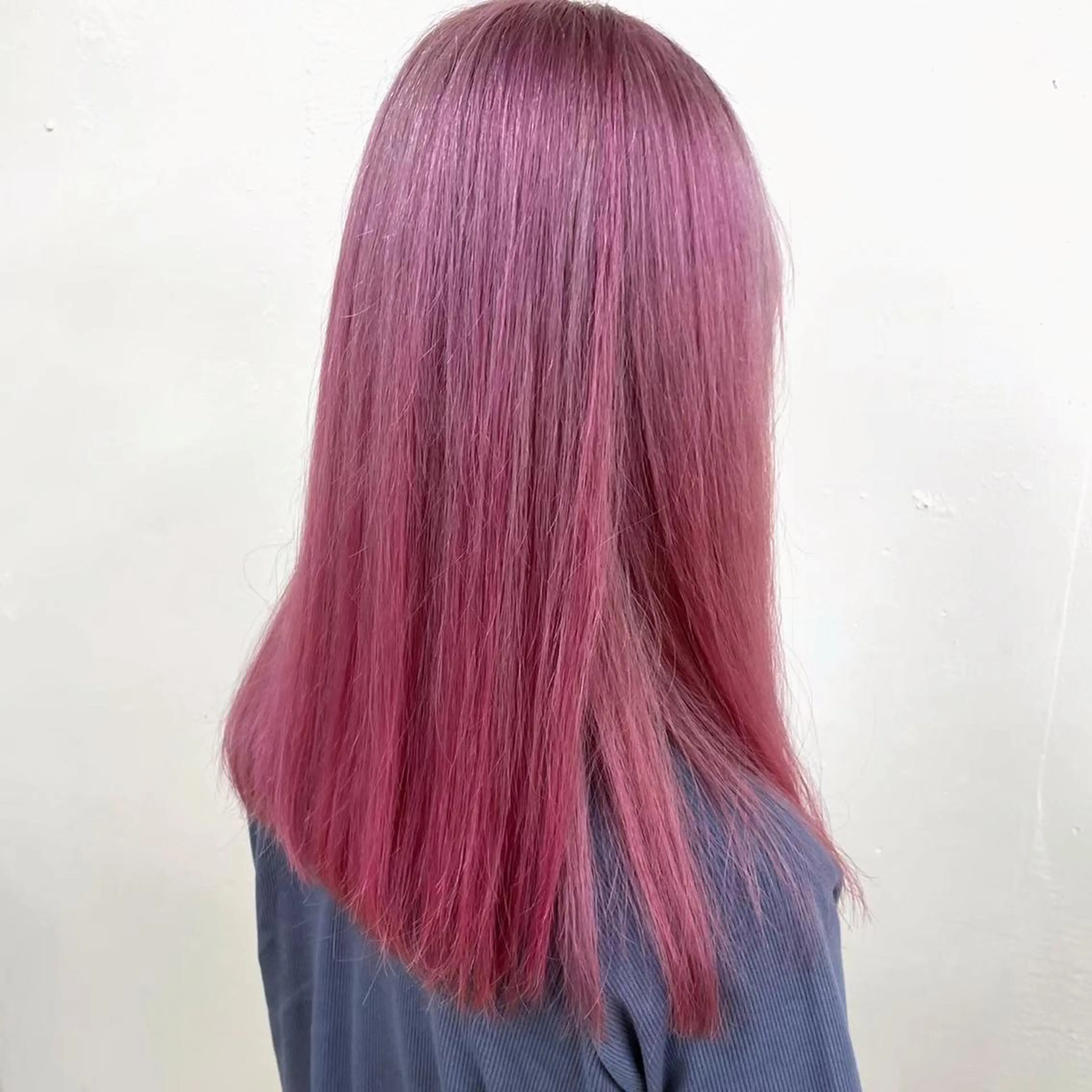 ロング カラー ヘアアレンジ ピンクカラー ヘアカラー ブリーチカラー 🩵MIZUKIのヘアスタイル