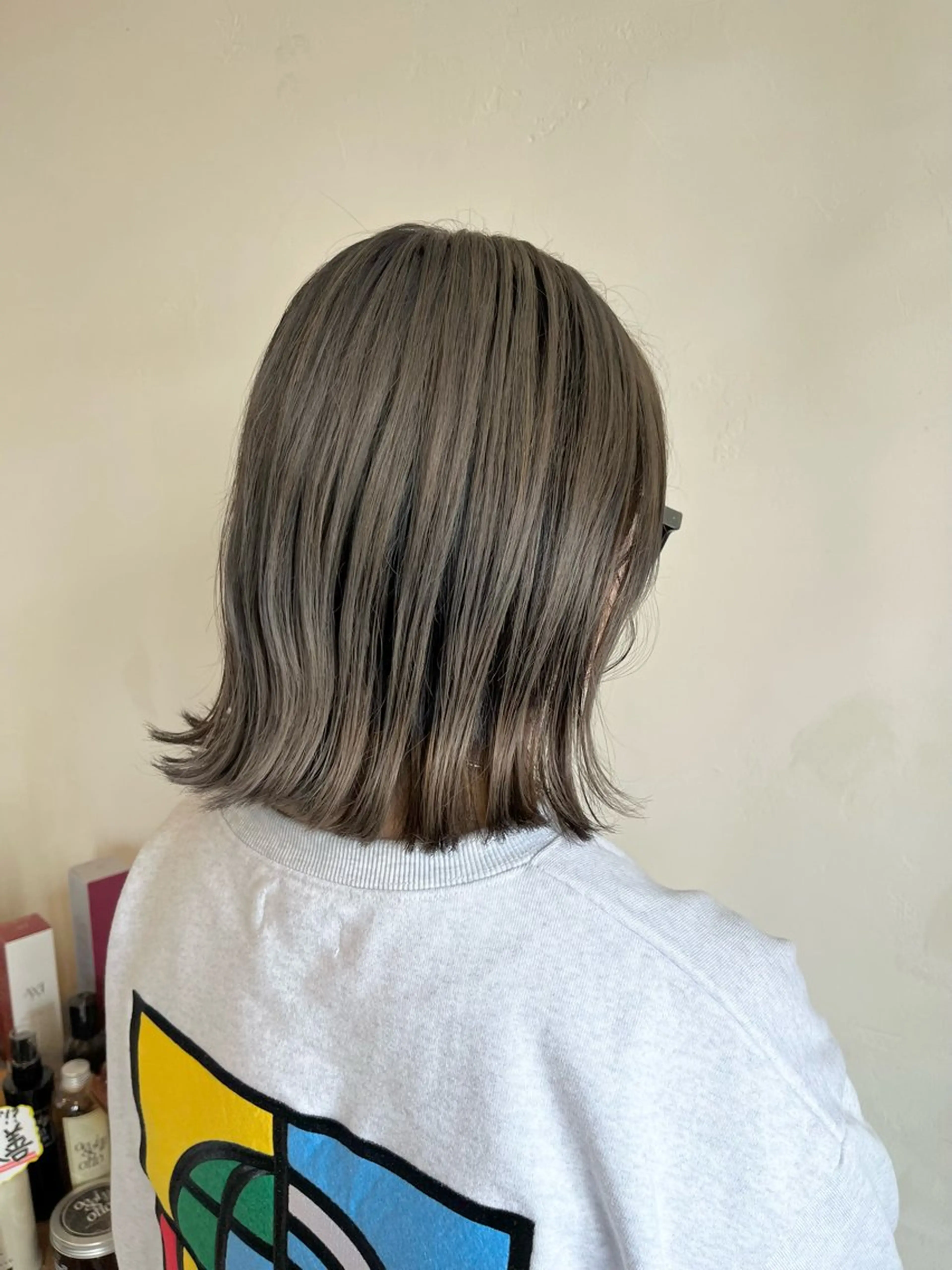 ミディアム カラー AKALA  HAIR所属・AKALA HAIR 西宮店　Juriのヘアスタイル