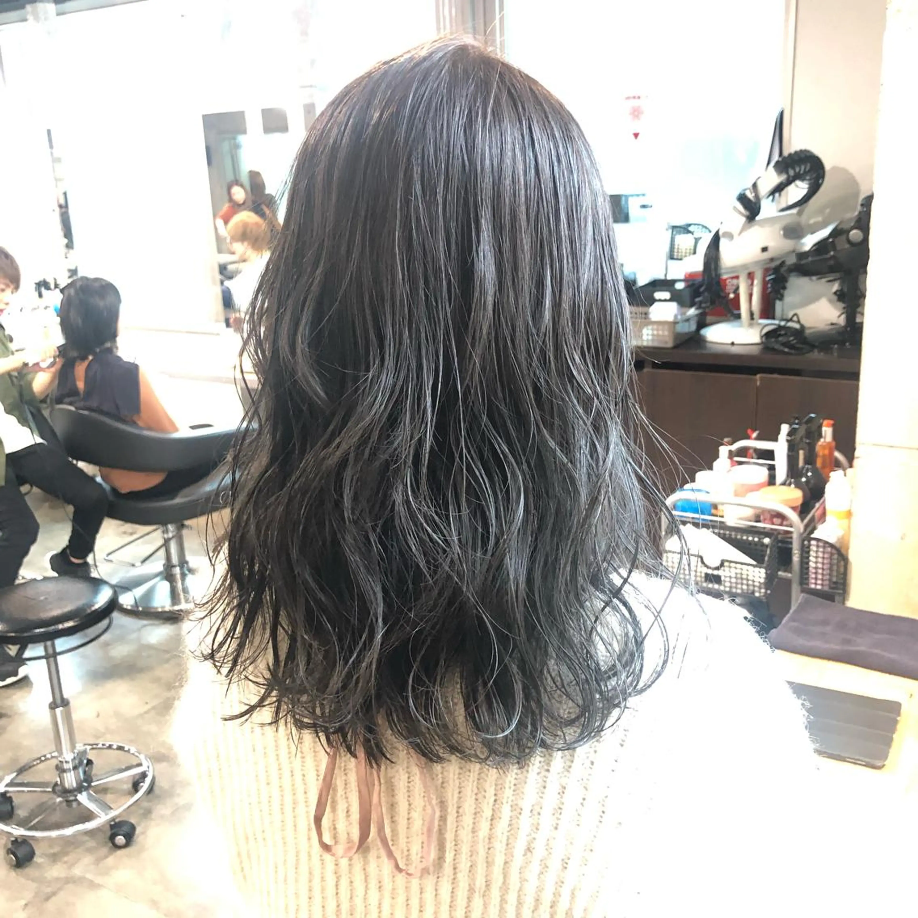 ミディアム カラー カット ヘアカラー 🔷似合わせのプロ KUMA🔷のヘアスタイル