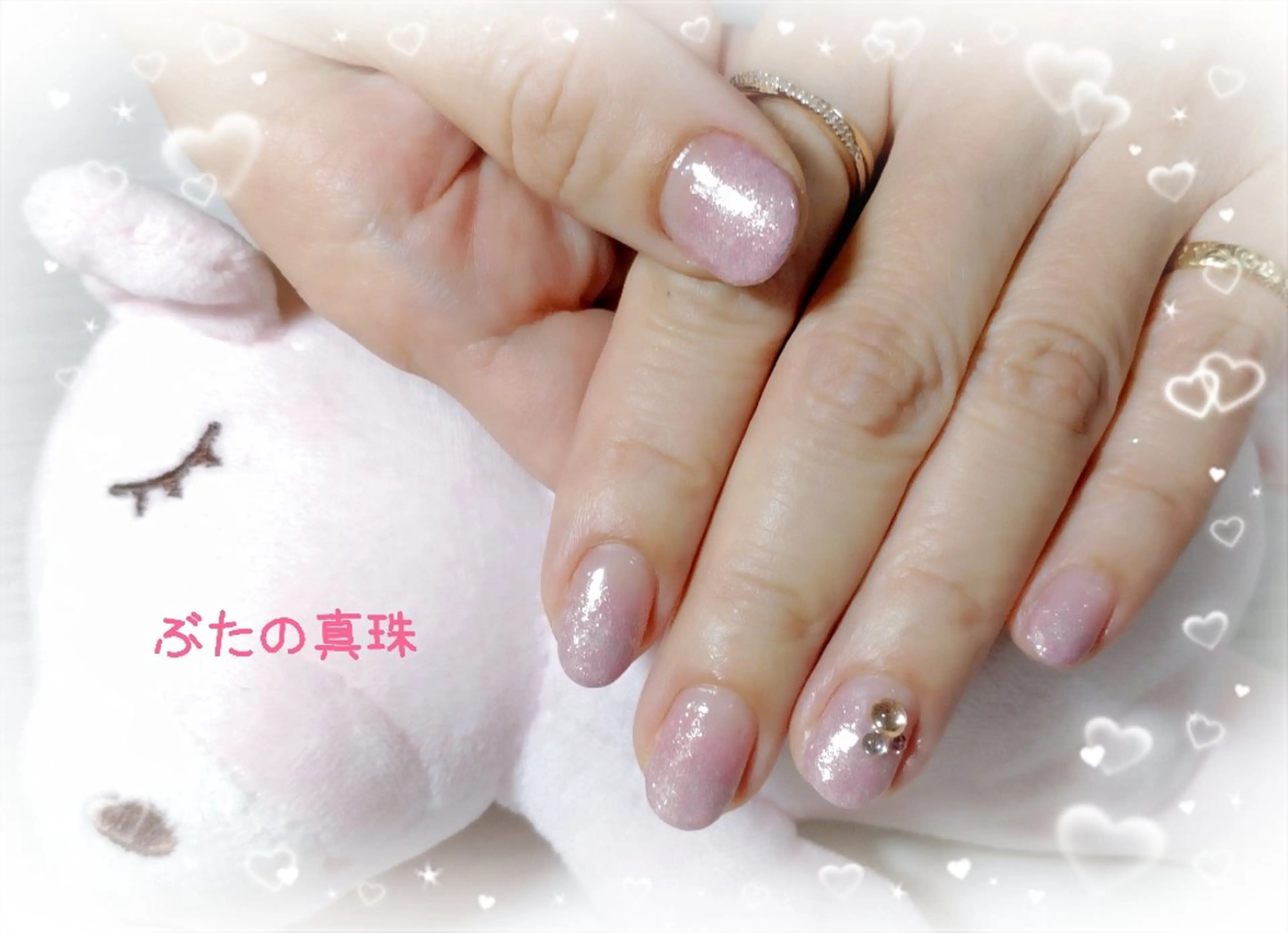 ネイル ゴージャス ピンク ストーンネイル ハンドネイル 林 珠里のネイルデザイン