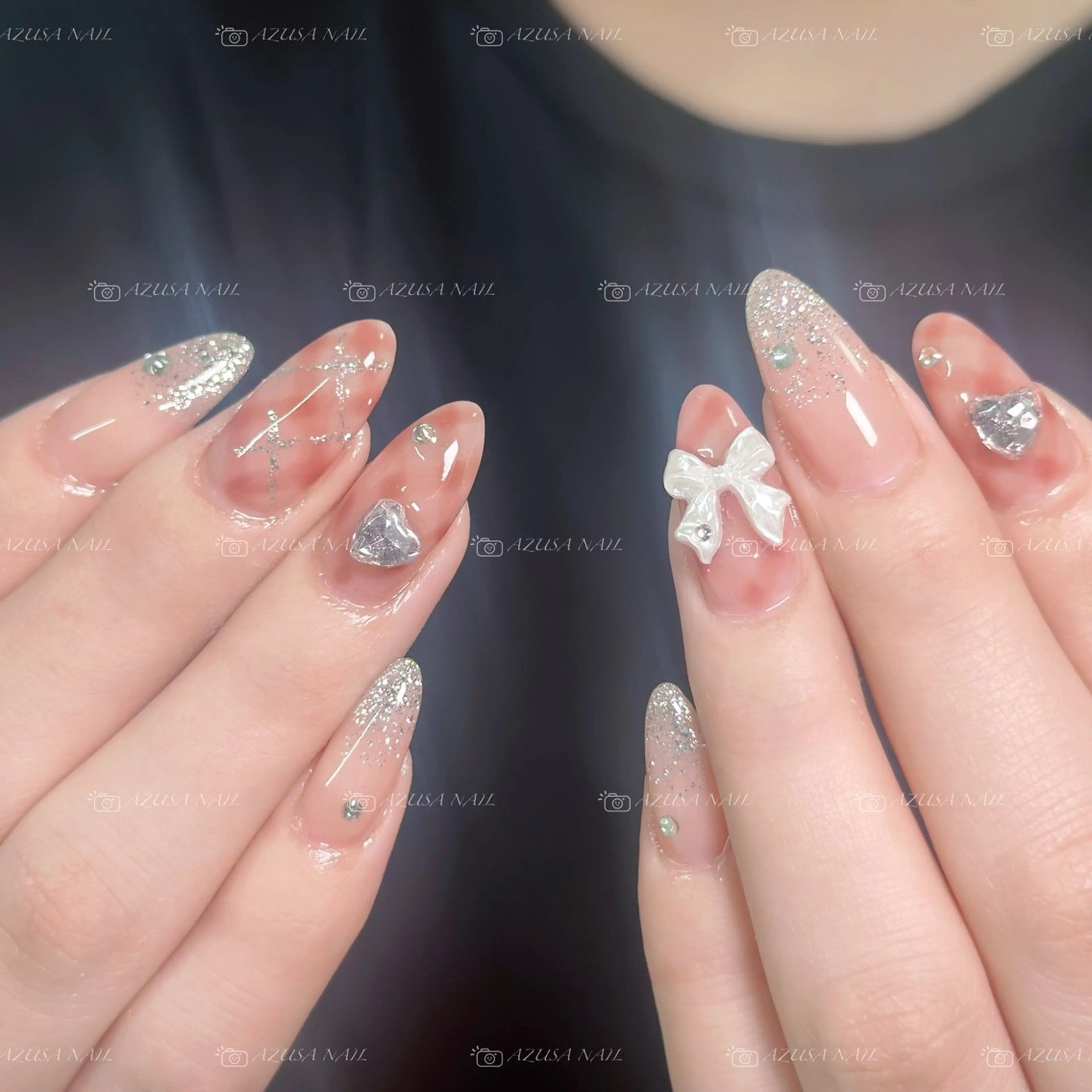 ネイル フラッシュネイル フレンチネイル ハート キラキラネイル 韓国ネイル ハンドネイル 🧸自宅ネイル あずさのネイルデザイン