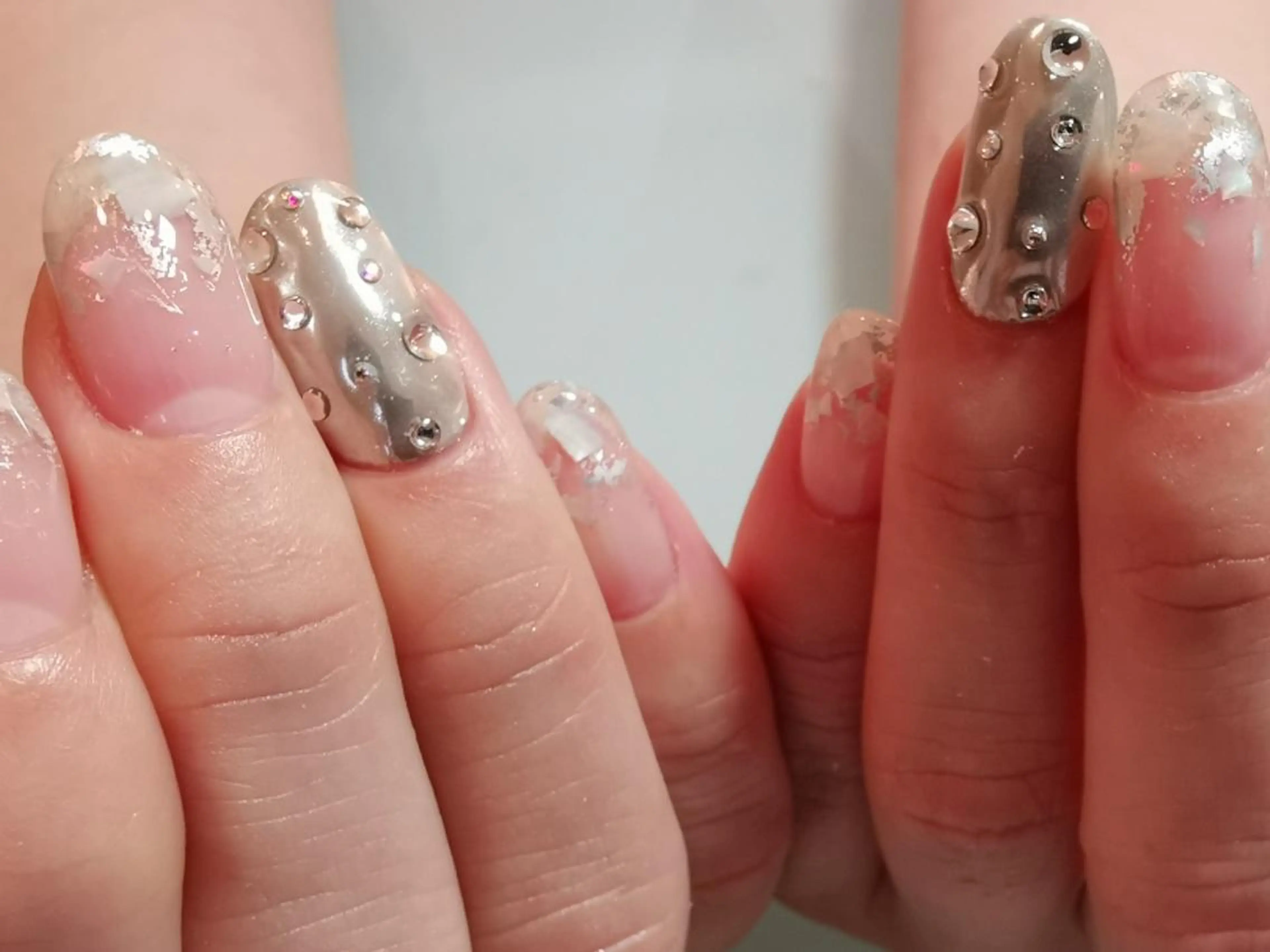 ネイル ミラーネイル 人気エリア💖完全個室【ルリエ】所属・ネイルサロン Lelienルリエのネイルデザイン