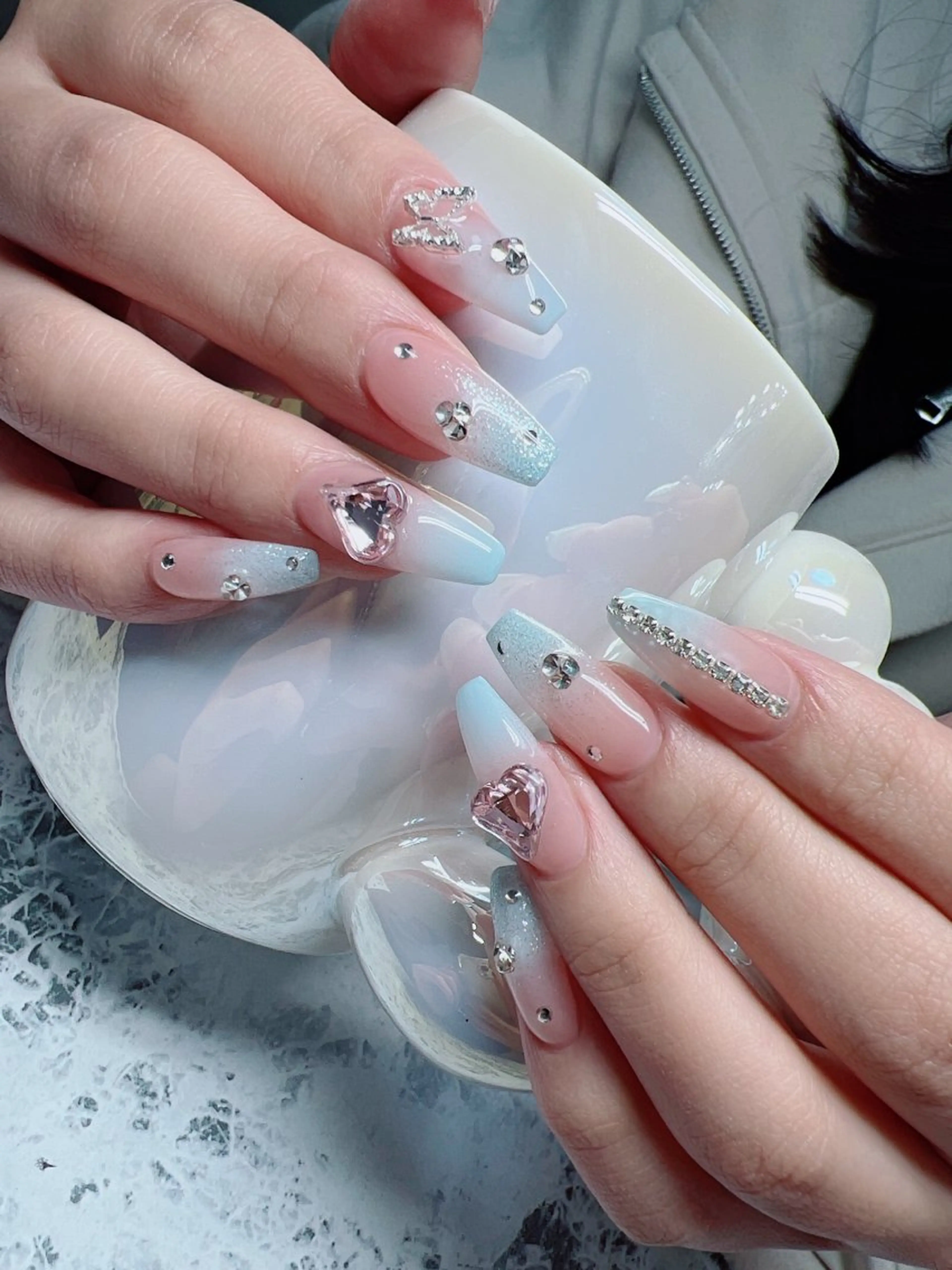 ネイル Le'a nail Lのネイルデザイン