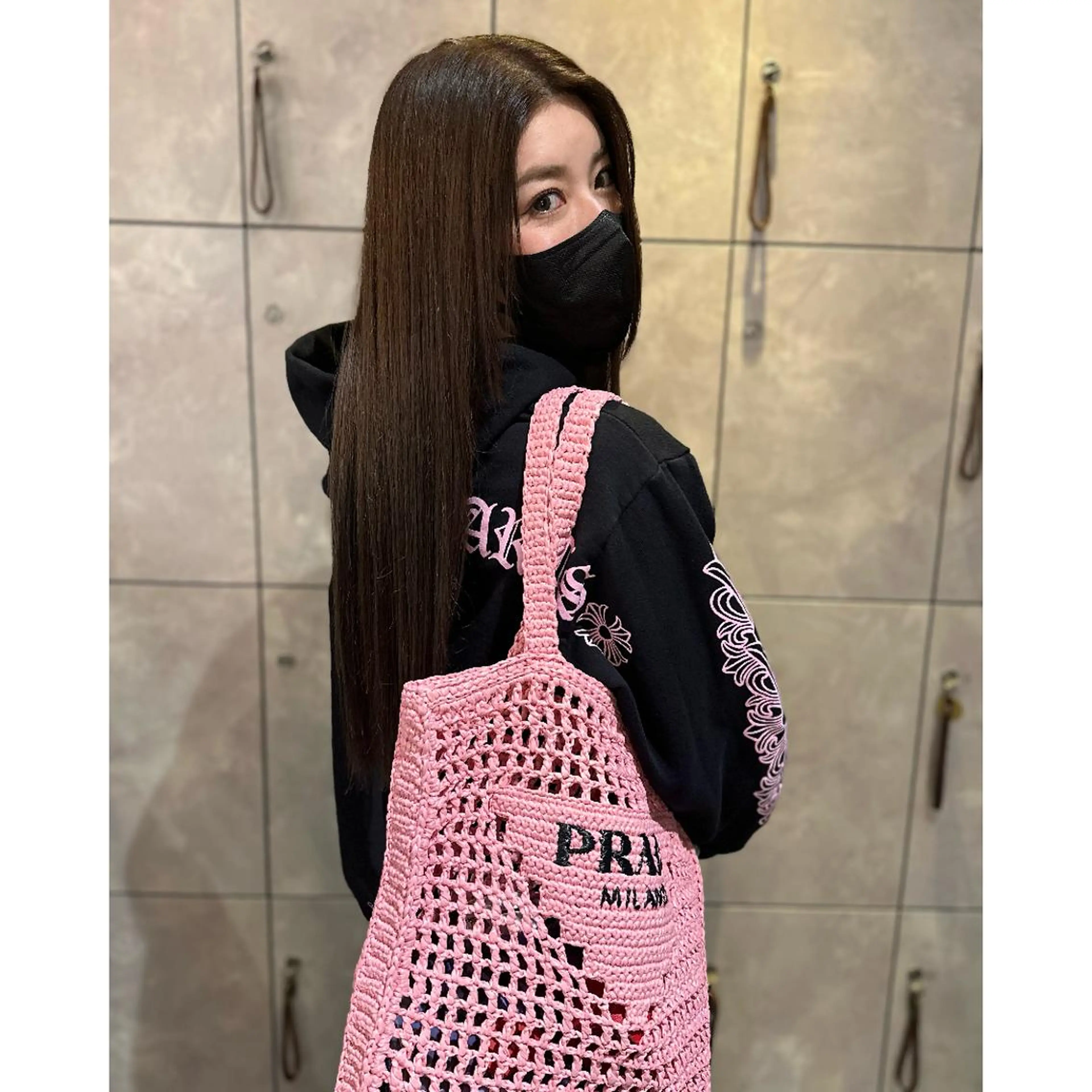 セミロング カラー ヘアアレンジ メンズ キッズ メンズインナーカラー グレージュ イルミナカラー インナーカラー ピンクカラー カット ヘアカラー トリートメント BRAIDS💎愛子 大人ハイライト💎のヘアスタイル