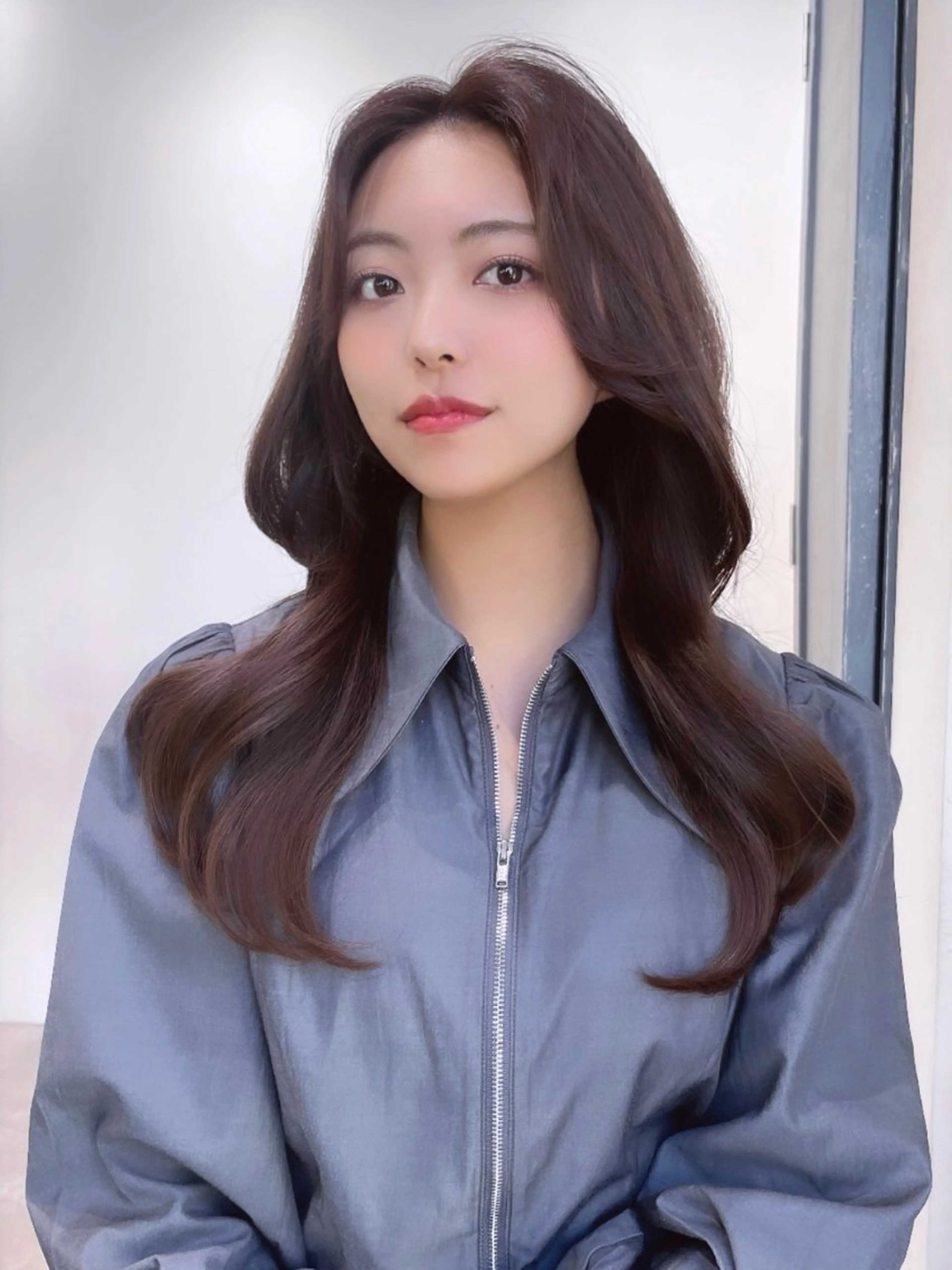 ロング 🧊🪞透明感カラー himeのヘアスタイル