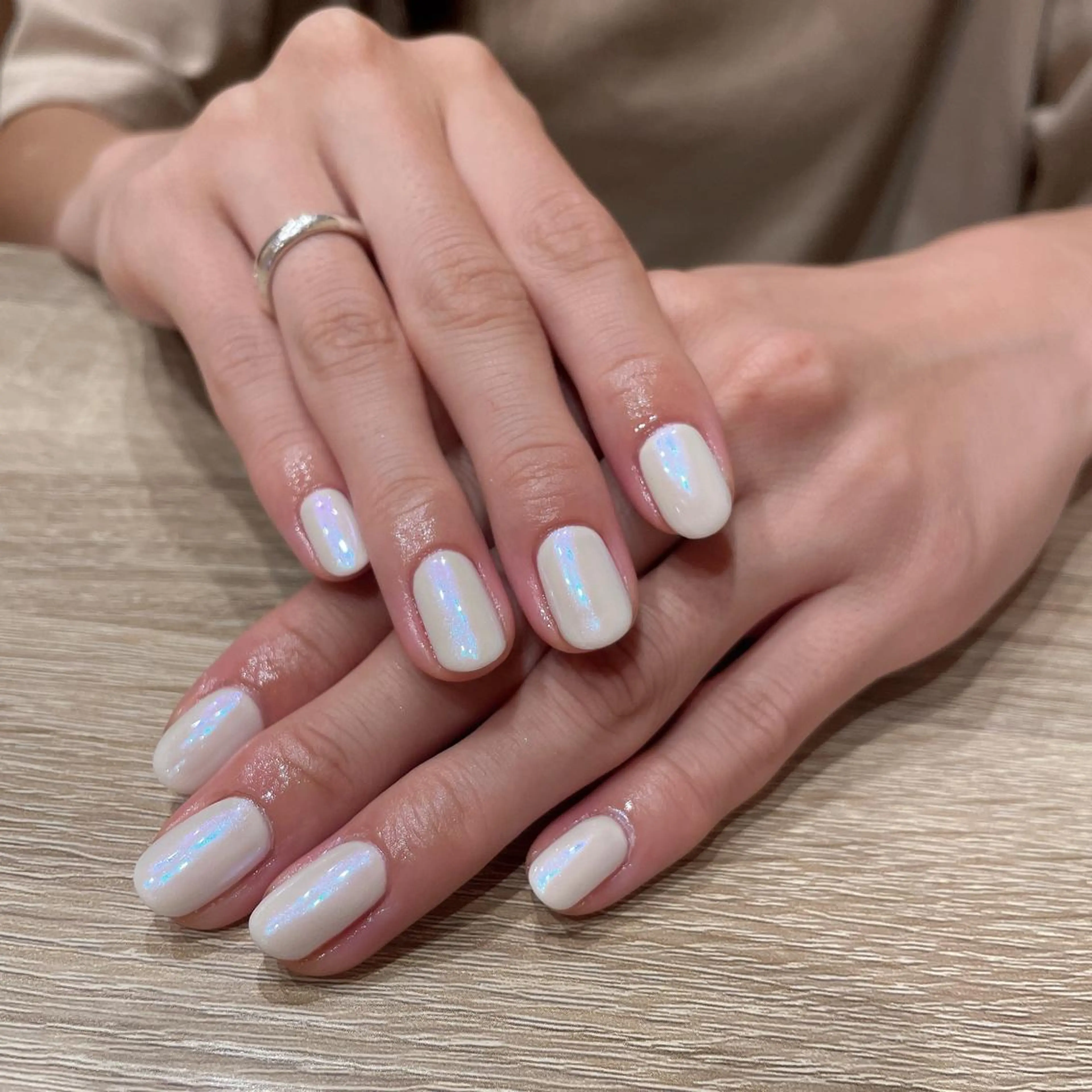 ネイル ミラーネイル ハンドネイル liberté所属・liberté🫧 新小岩のネイルデザイン