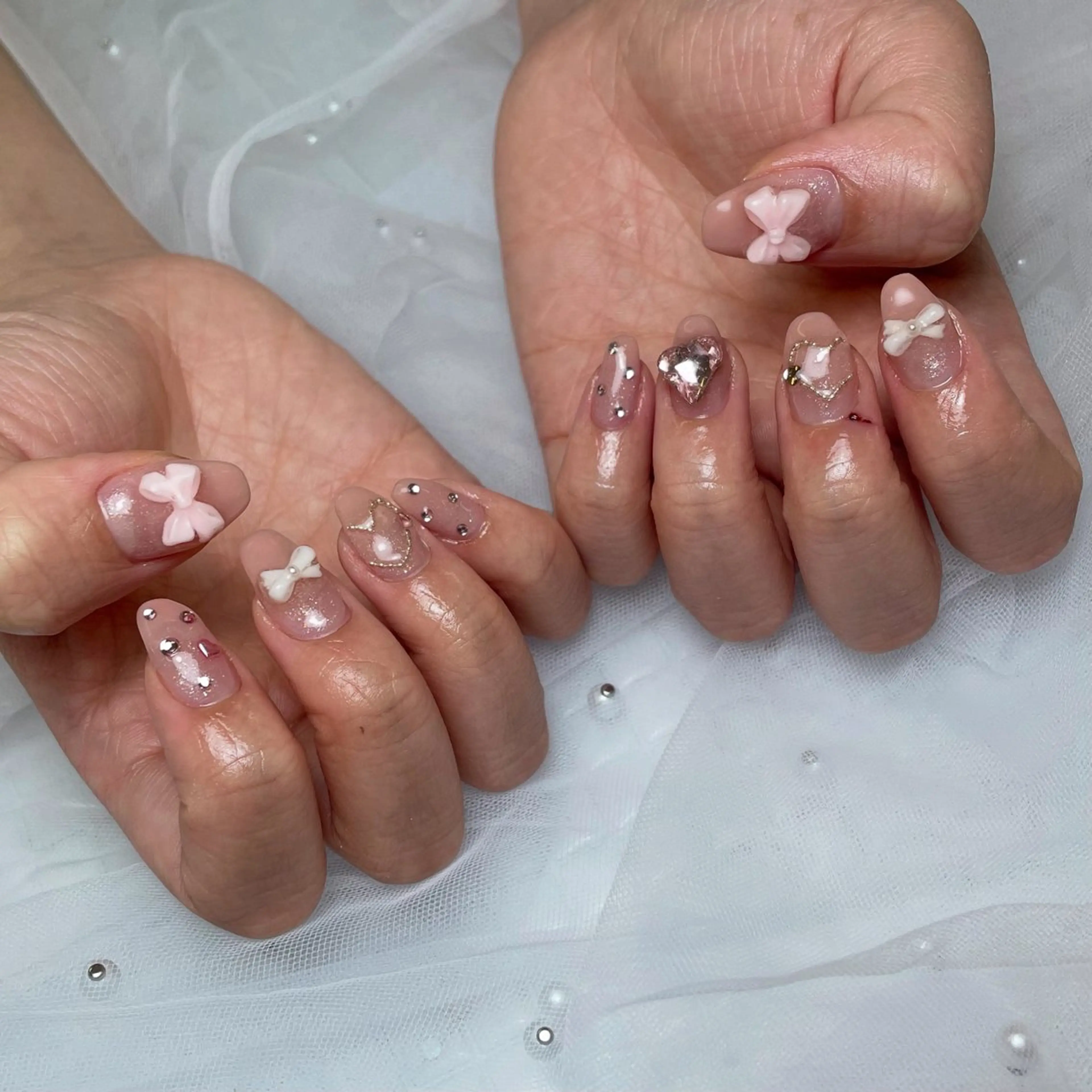 ネイル ハンドネイル フットネイル S LOUNGE NAIL所属・パーツたくさん🍓 SUMIのネイルデザイン