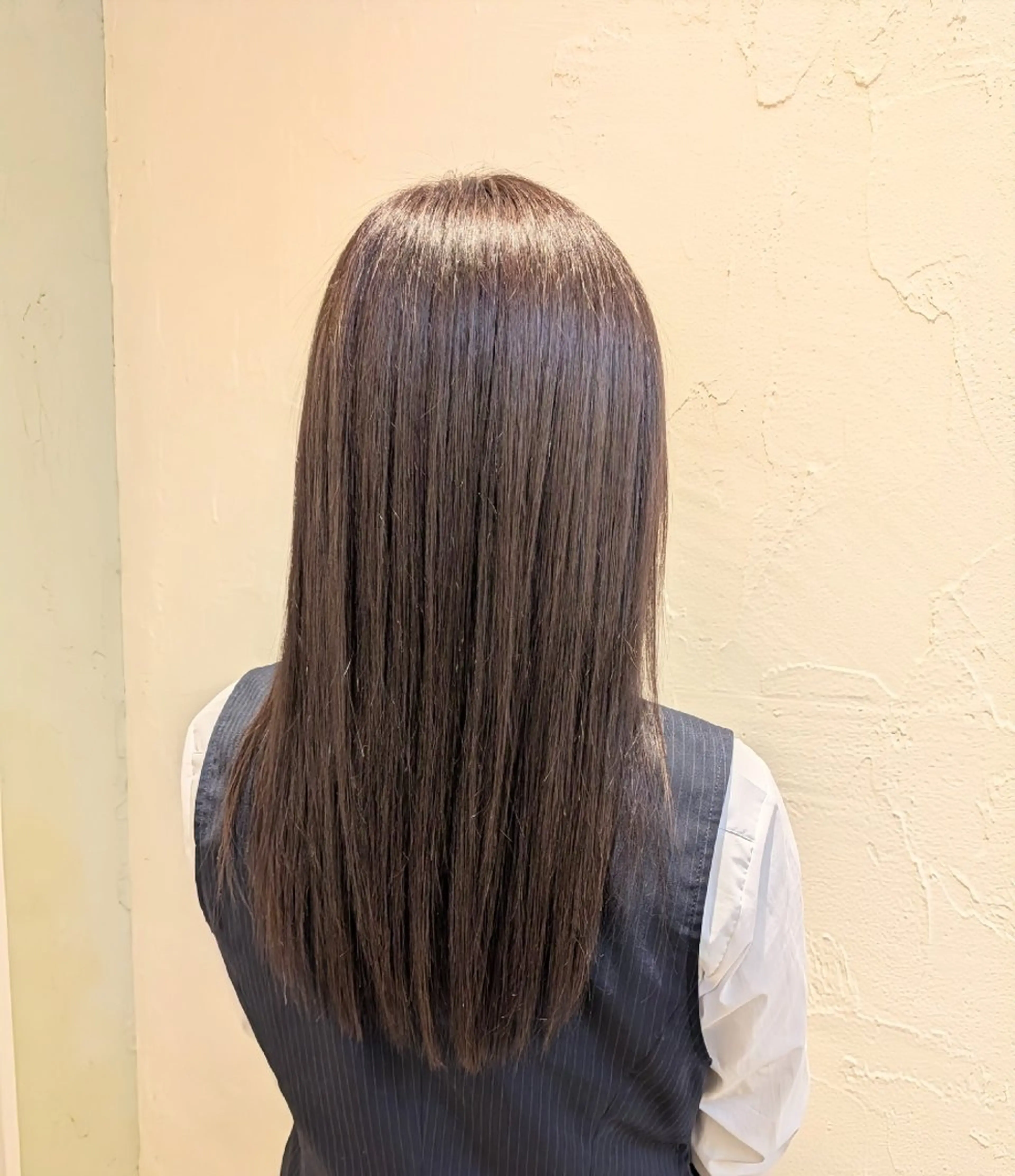 カラー 吉田 彩のヘアスタイル