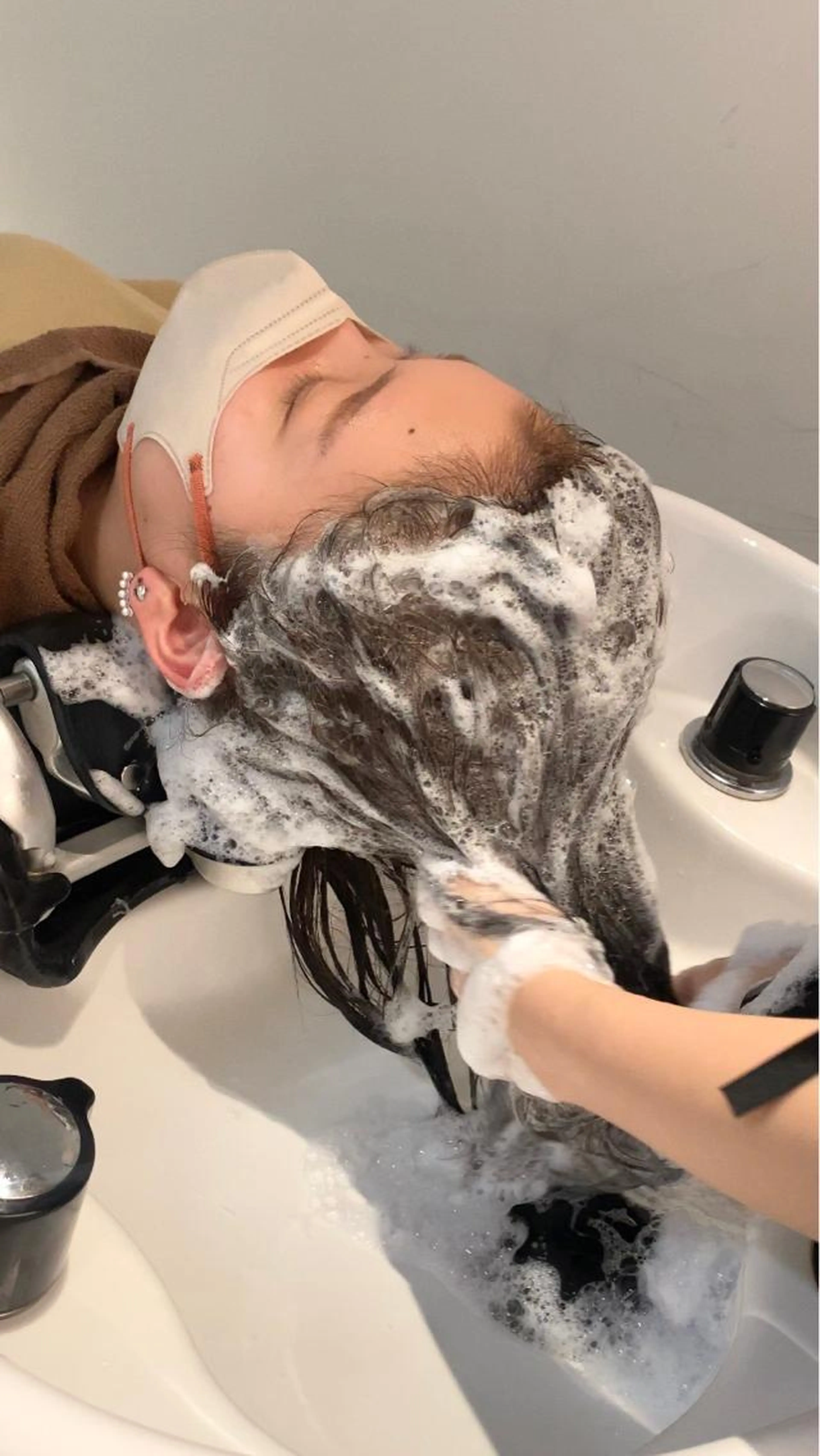 【🌴筋膜リリース🌴】カット、カラー、頭皮ケアスパ(10分)の写真