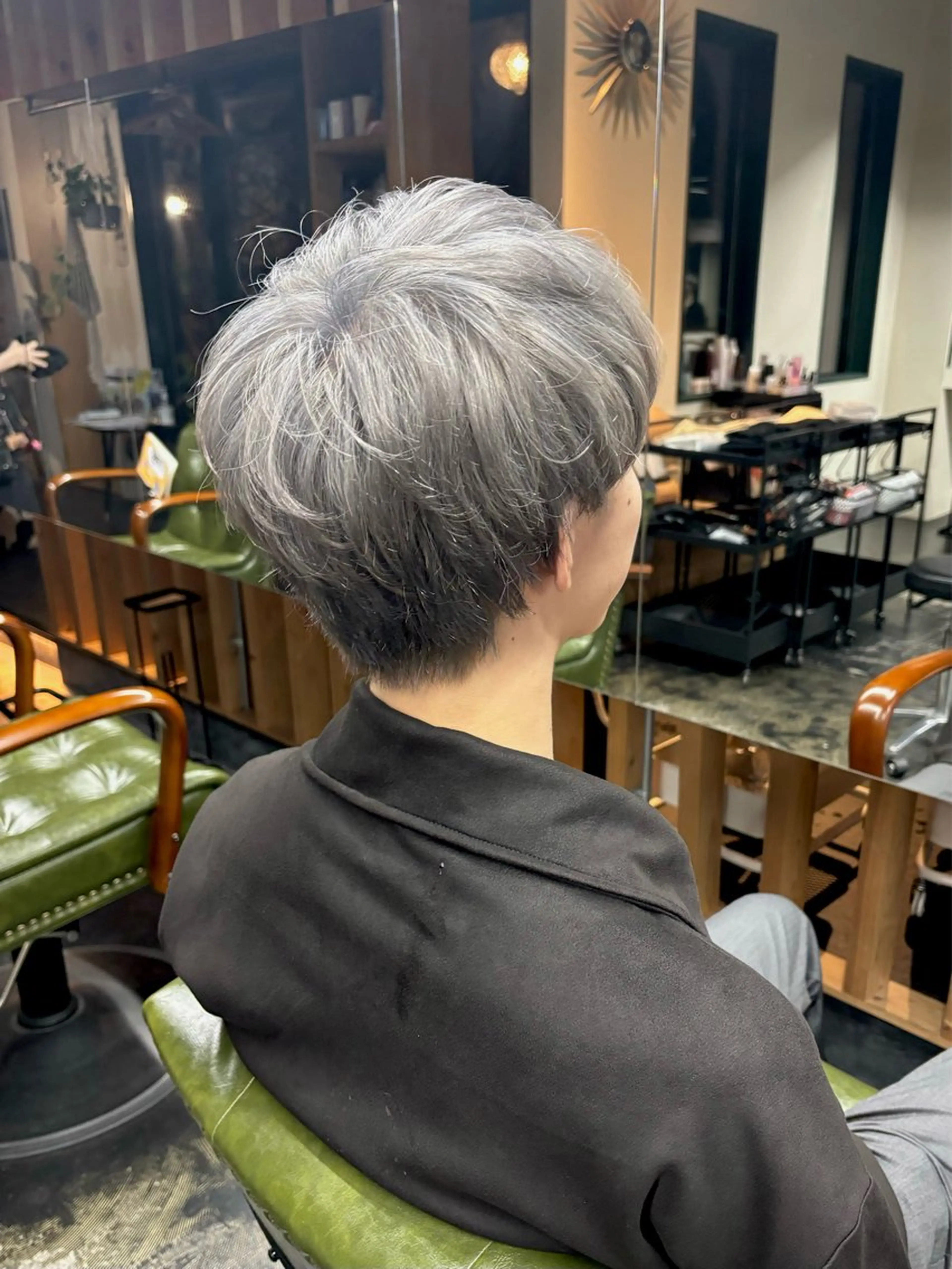 ショート メンズ カット ヘアカラー トリートメント エミタス 柳通り(Emitas.)所属・岡村 莉穂のヘアスタイル