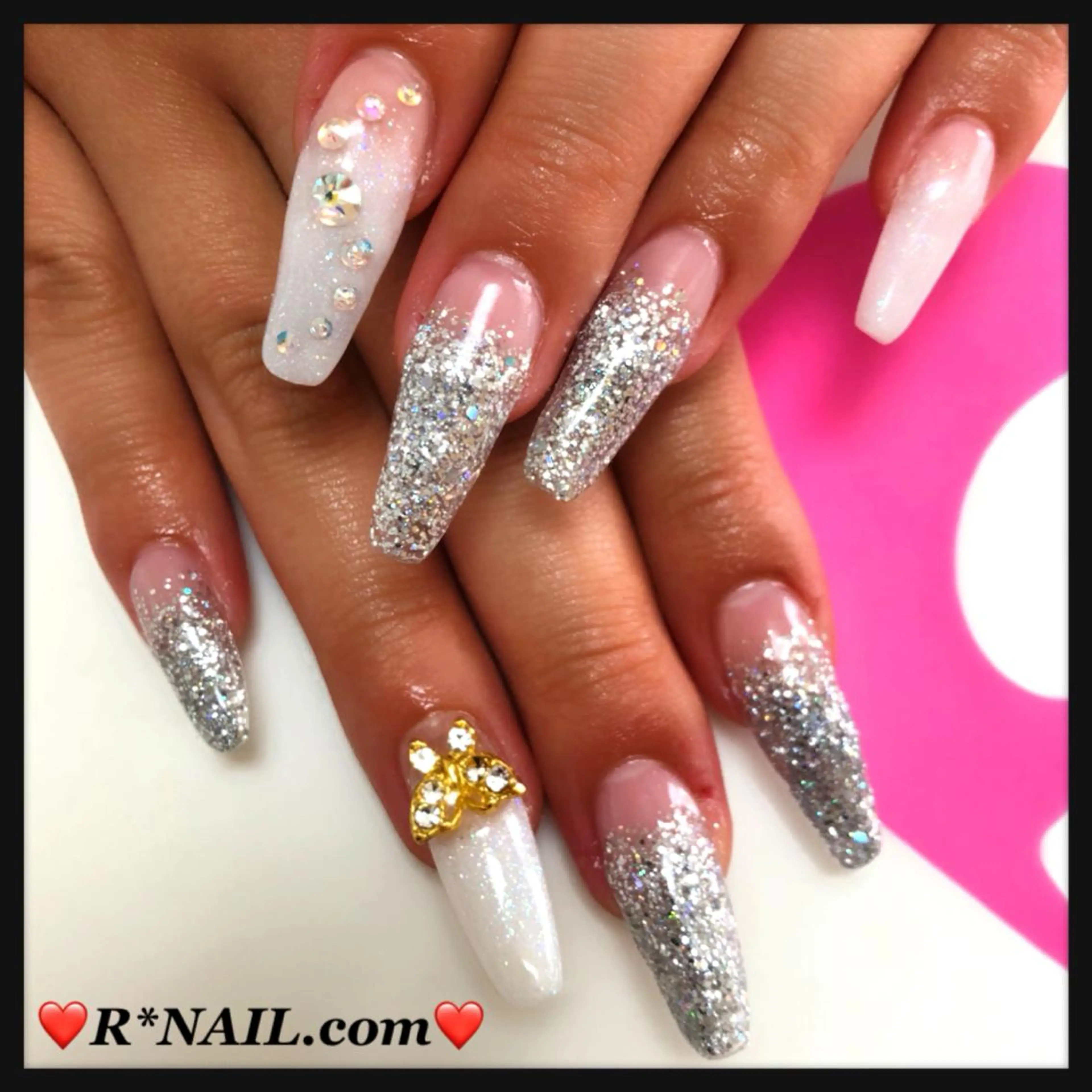 ネイル R*NAIL .comのネイルデザイン