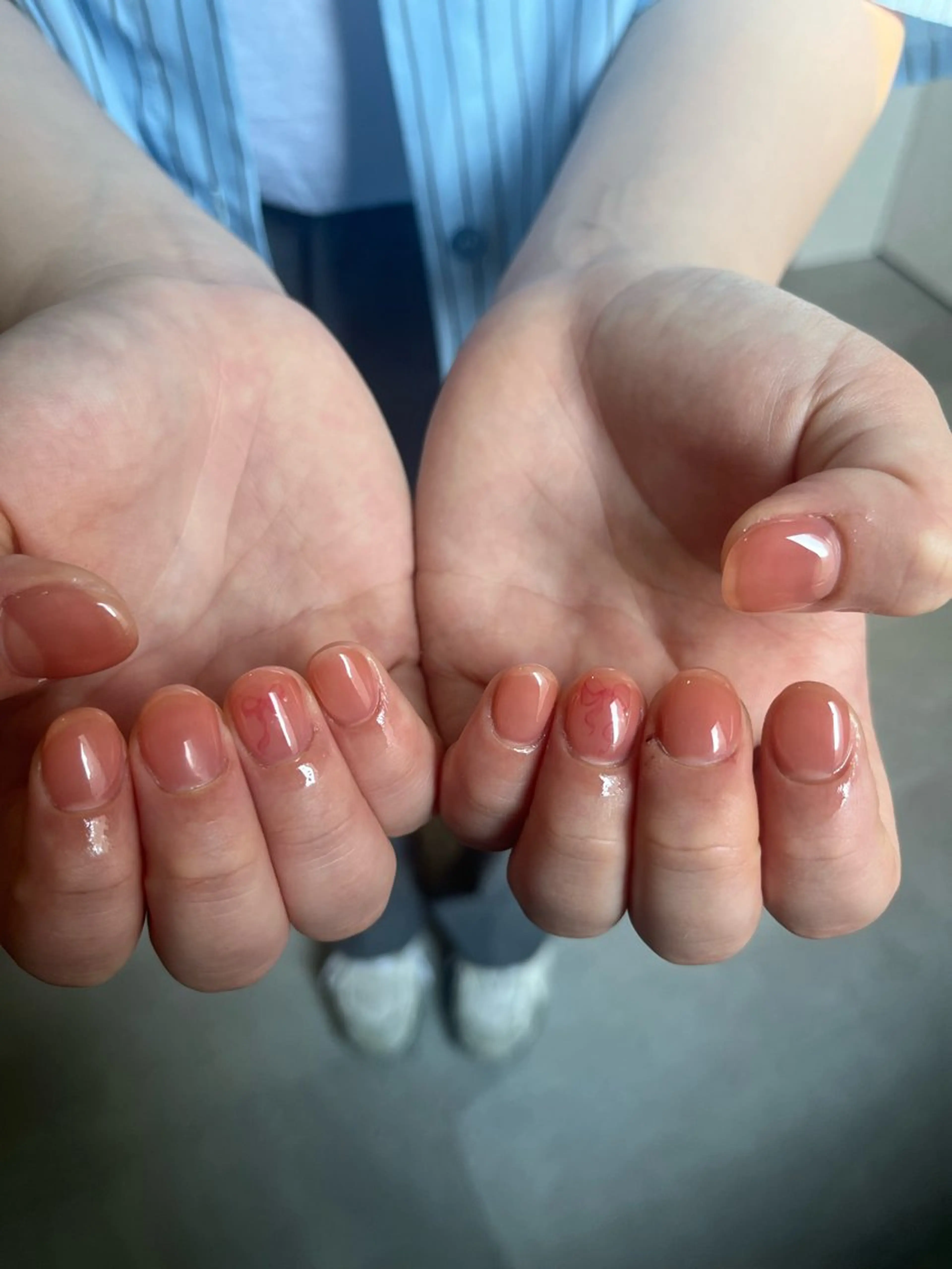 ネイル ハンドネイル +vico 堀江店所属・中西 春那のネイルデザイン