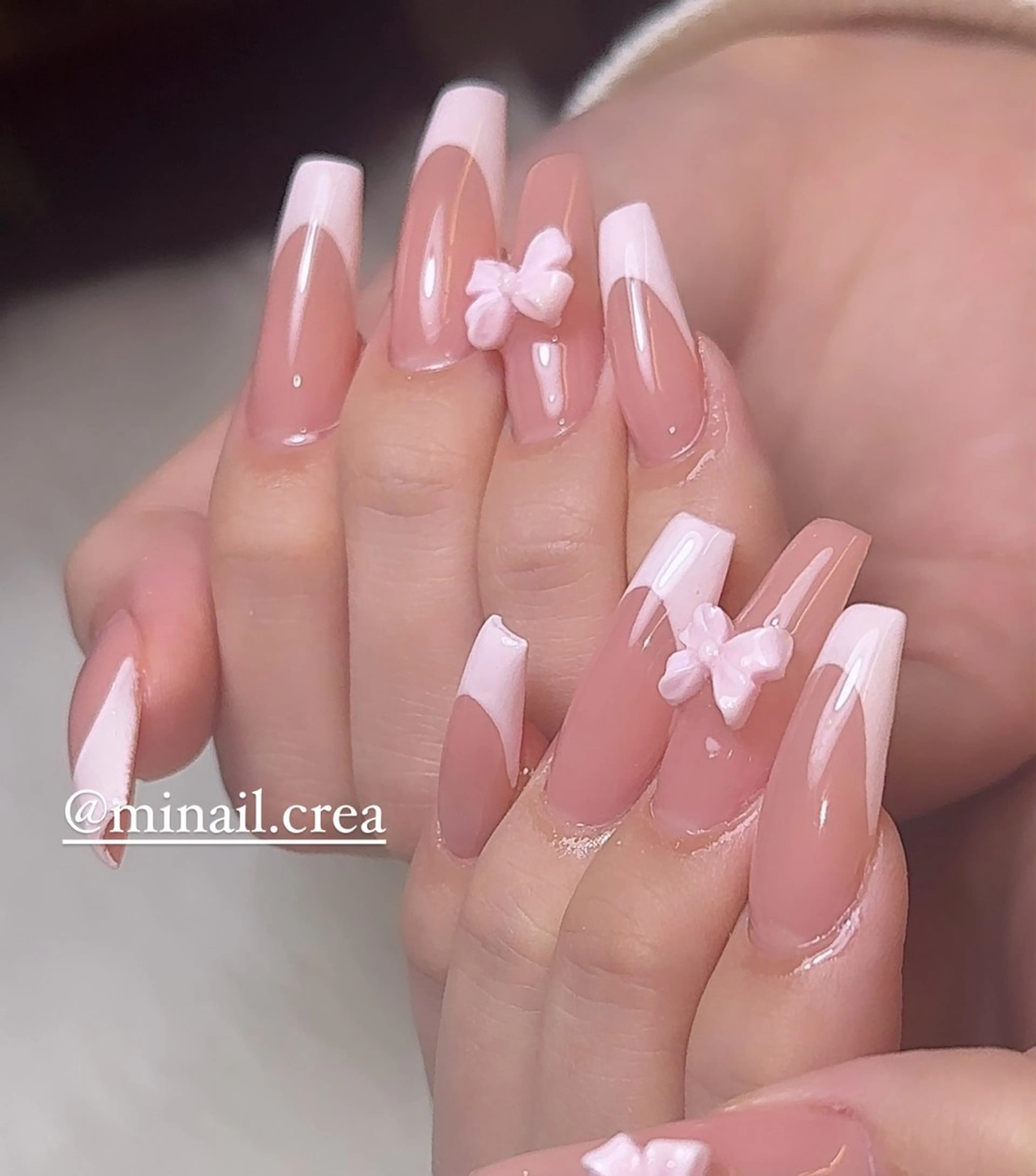 ネイル 長さ出し フレンチネイル キラキラネイル ロングネイル ワンカラーネイル ハンドネイル CRéA　-private nailsalon-所属・CReA nailのネイルデザイン