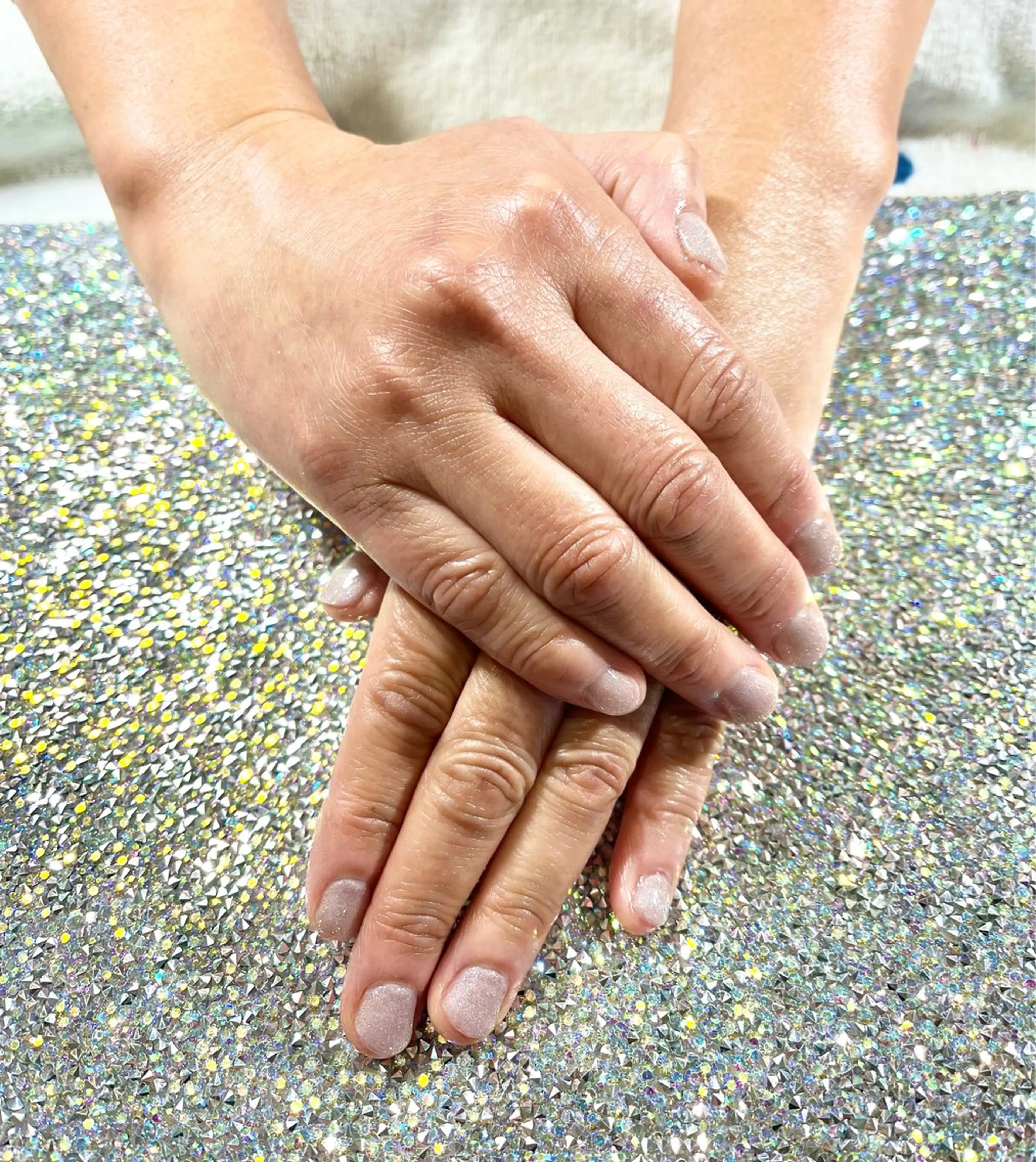 ネイル キラキラネイル ショートネイル ハンドネイル Tairacchi タイラッチのエステ・リラクイメージ