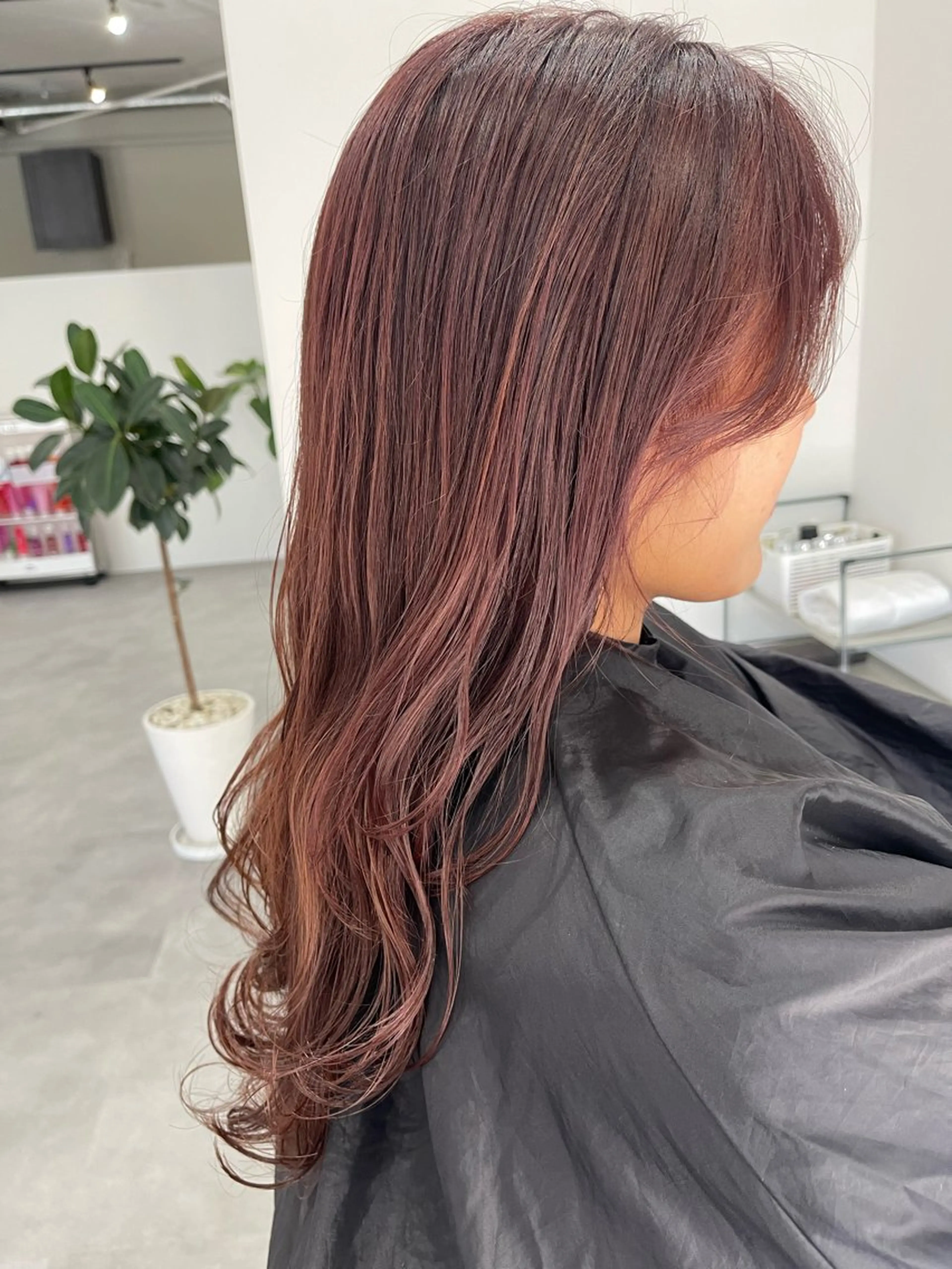 セミロング カラー ボルドーカラー カット ヘアカラー トリートメント 似合わせ／代表 髪質改善/山田将大のヘアスタイル