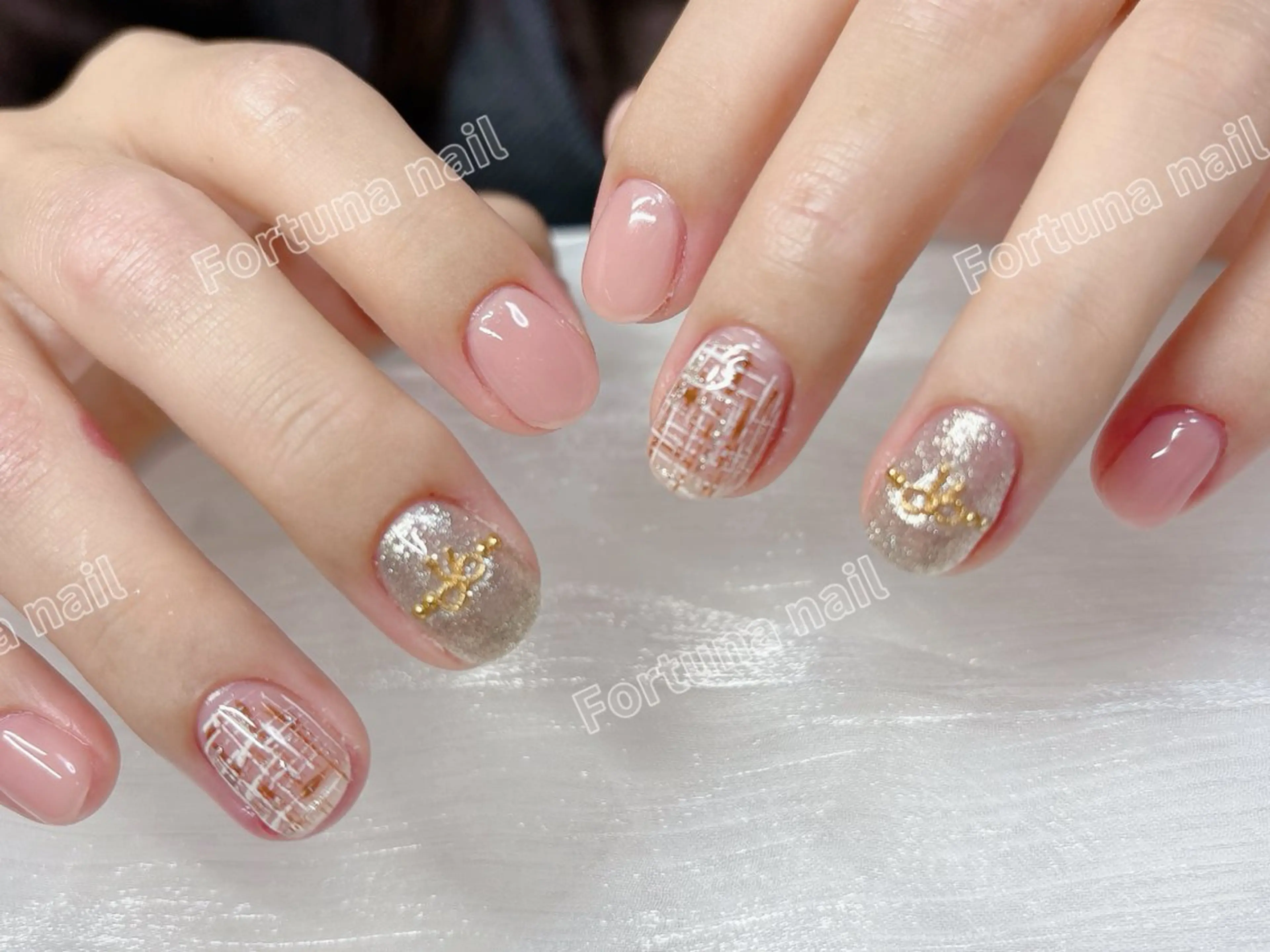 ネイル ハンドネイル Nail •Head スパFortunaのネイルデザイン
