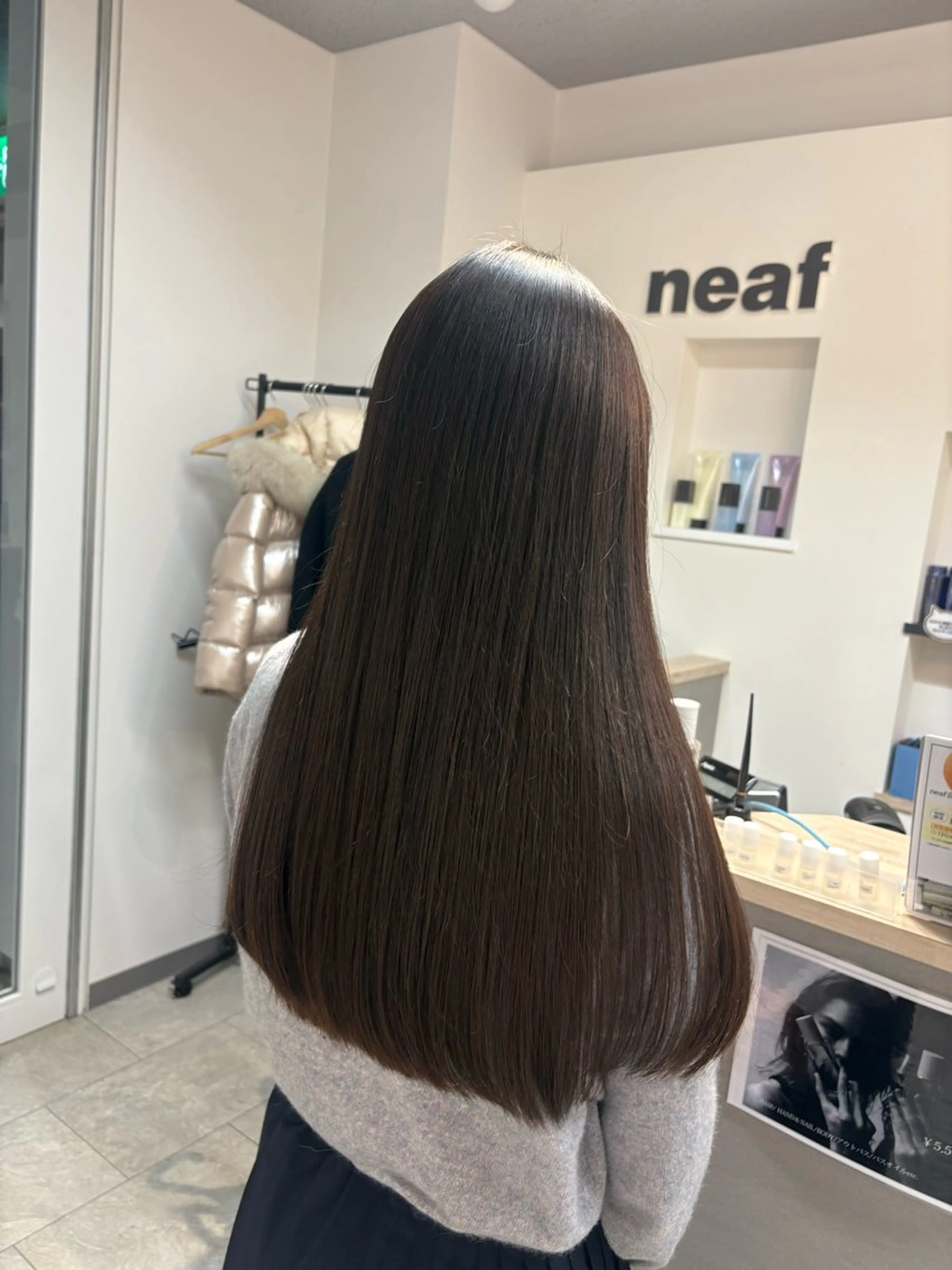 ロング 縮毛矯正 neaf 六本木店所属・六本木🫧ハイライト 望月彩音のヘアスタイル