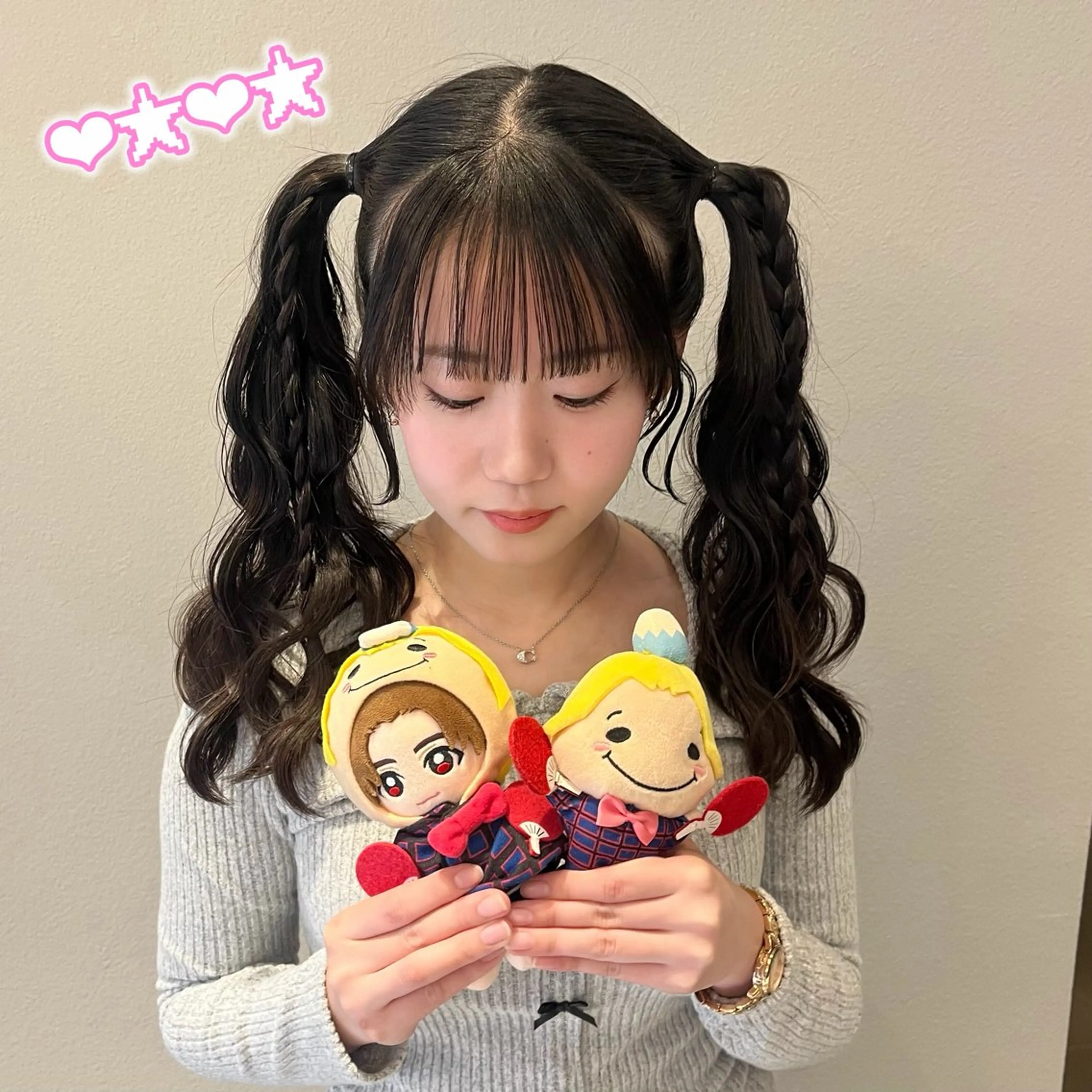 ヘアアレンジ ツインテール 三つ編み ヘアセット 顔周り/暖色 /ヘアメ/あつはのヘアスタイル