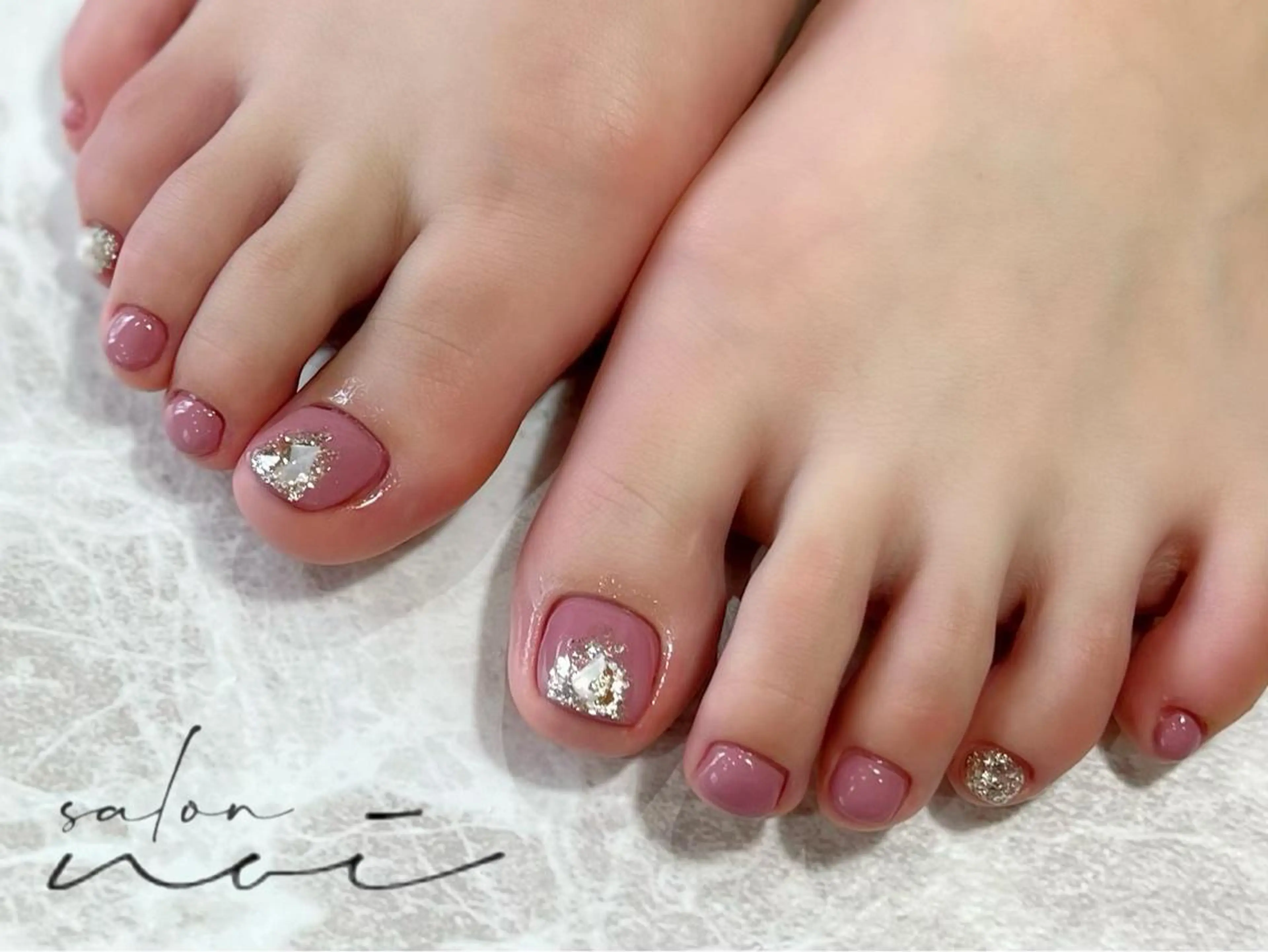 ネイル アートネイル フットネイル salon noi所属・salon noiのネイルデザイン