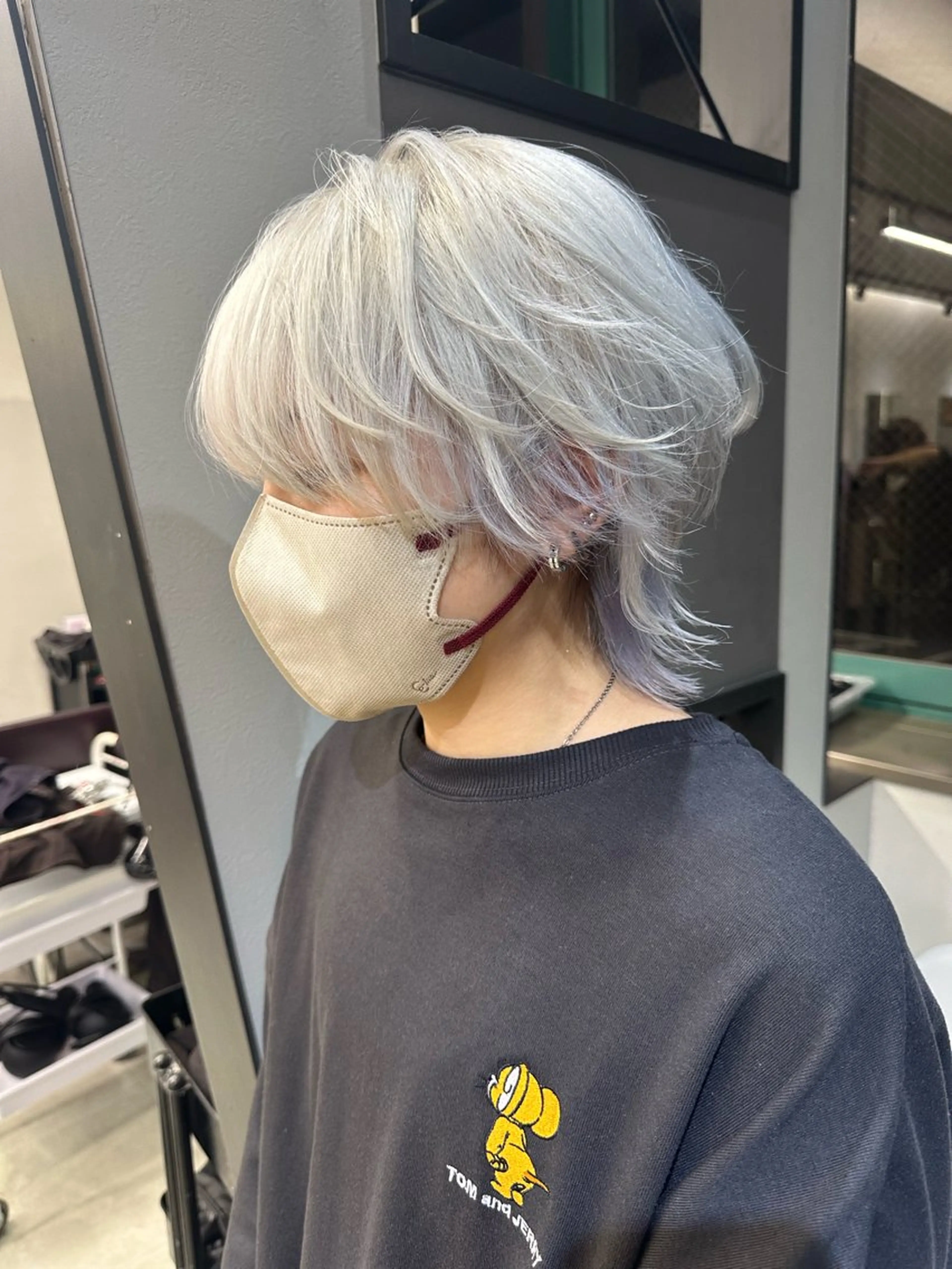 ショート カラー バレイヤージュ ベージュカラー グラデーションカラー グレージュ ハイライトカラー カット ヘアカラー トリートメント AiM エイム　韓国レイヤーのヘアスタイル