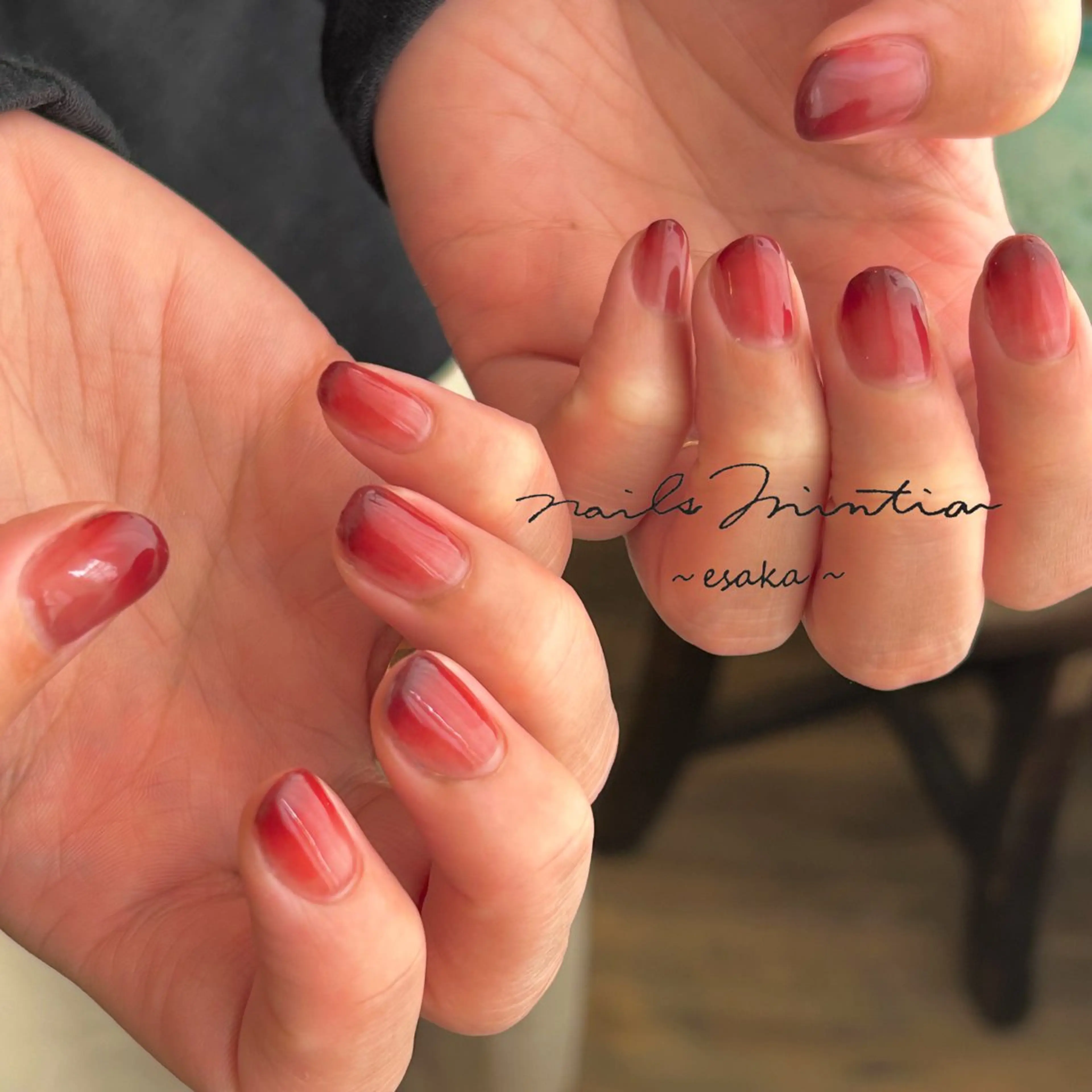 ネイル ニュアンスネイル nails Mintia ～esaka～所属・松本 麻子のネイルデザイン