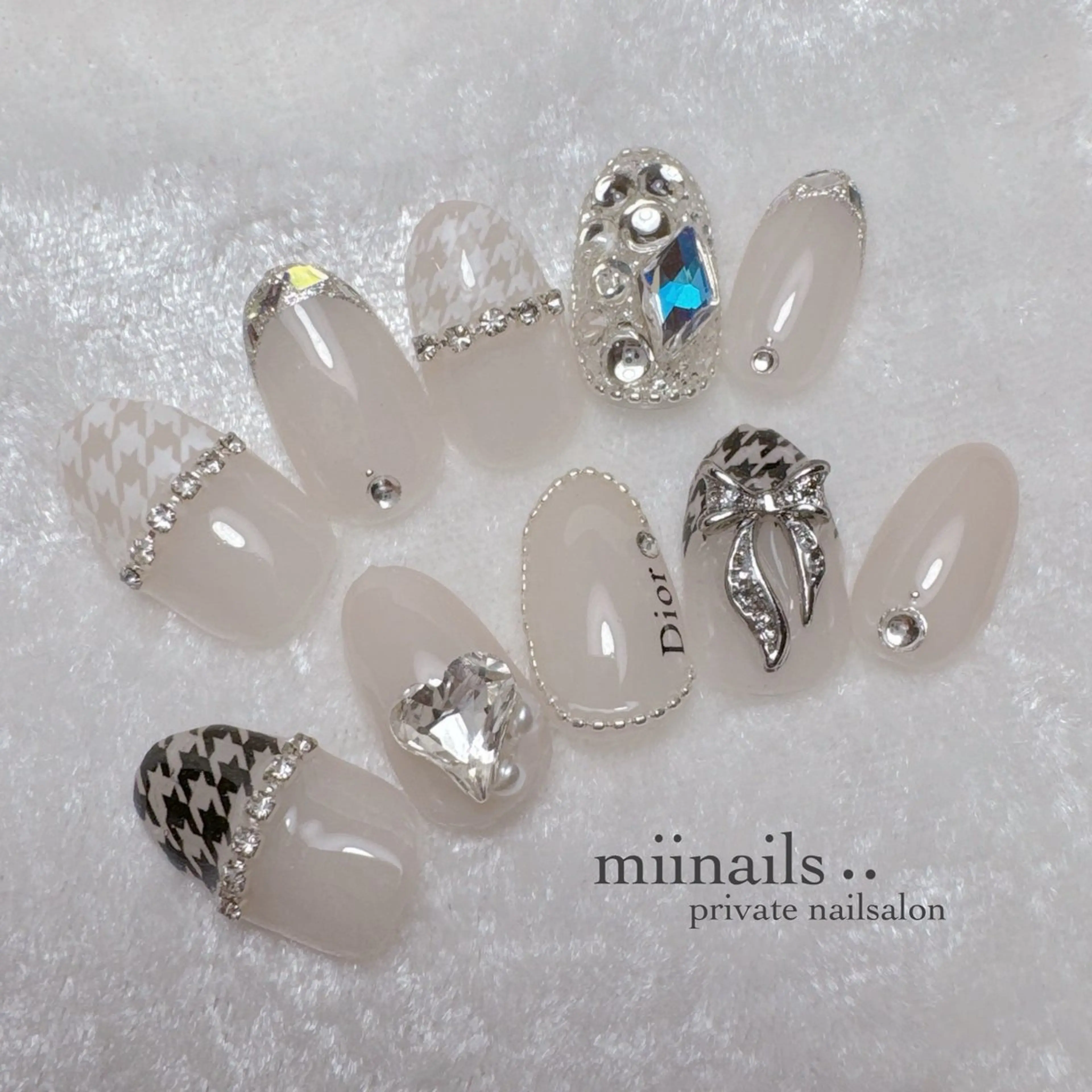 ネイル フレンチネイル 韓国ネイル ワンホンネイル ハンドネイル nailsalon miinailsのネイルデザイン