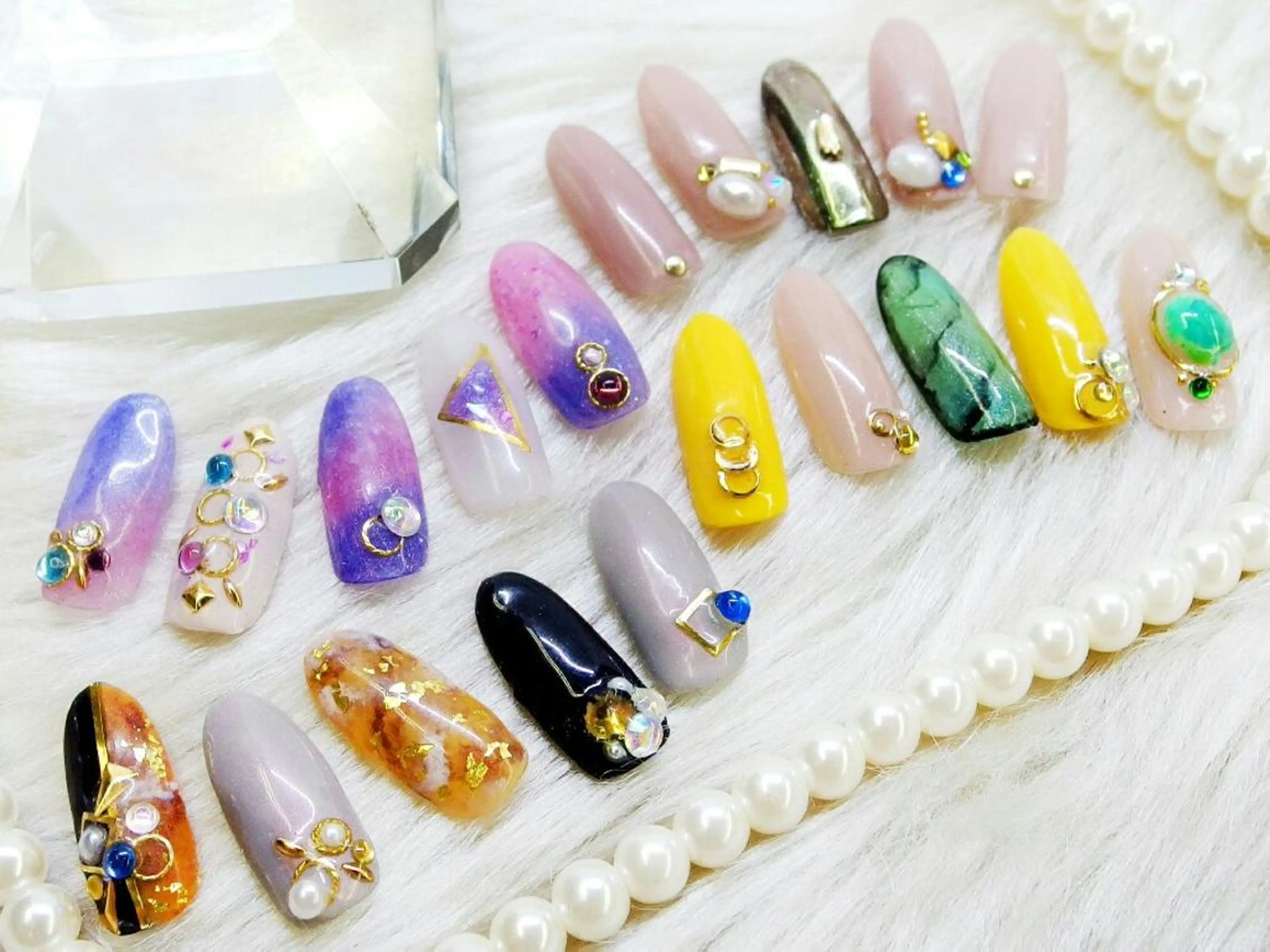 ネイル 持ち込み スカルプネイル ティーエヌ 金山駅東口店のネイルデザイン