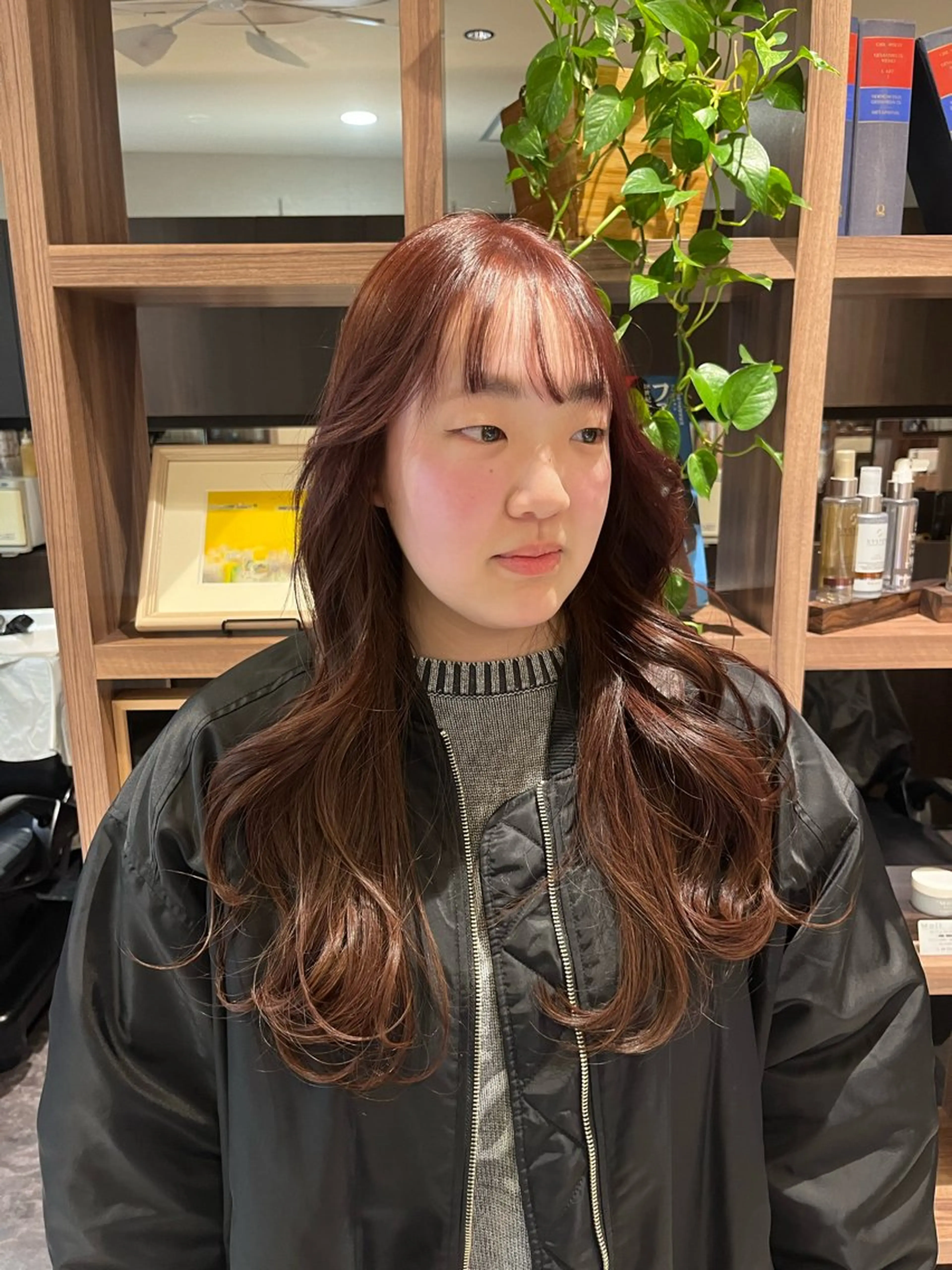 ロング カラー ブリーチ ブリーチなしカラー ピンクカラー 髪質改善 トリートメント dogstar小林諒 レイヤー/パーマのヘアスタイル