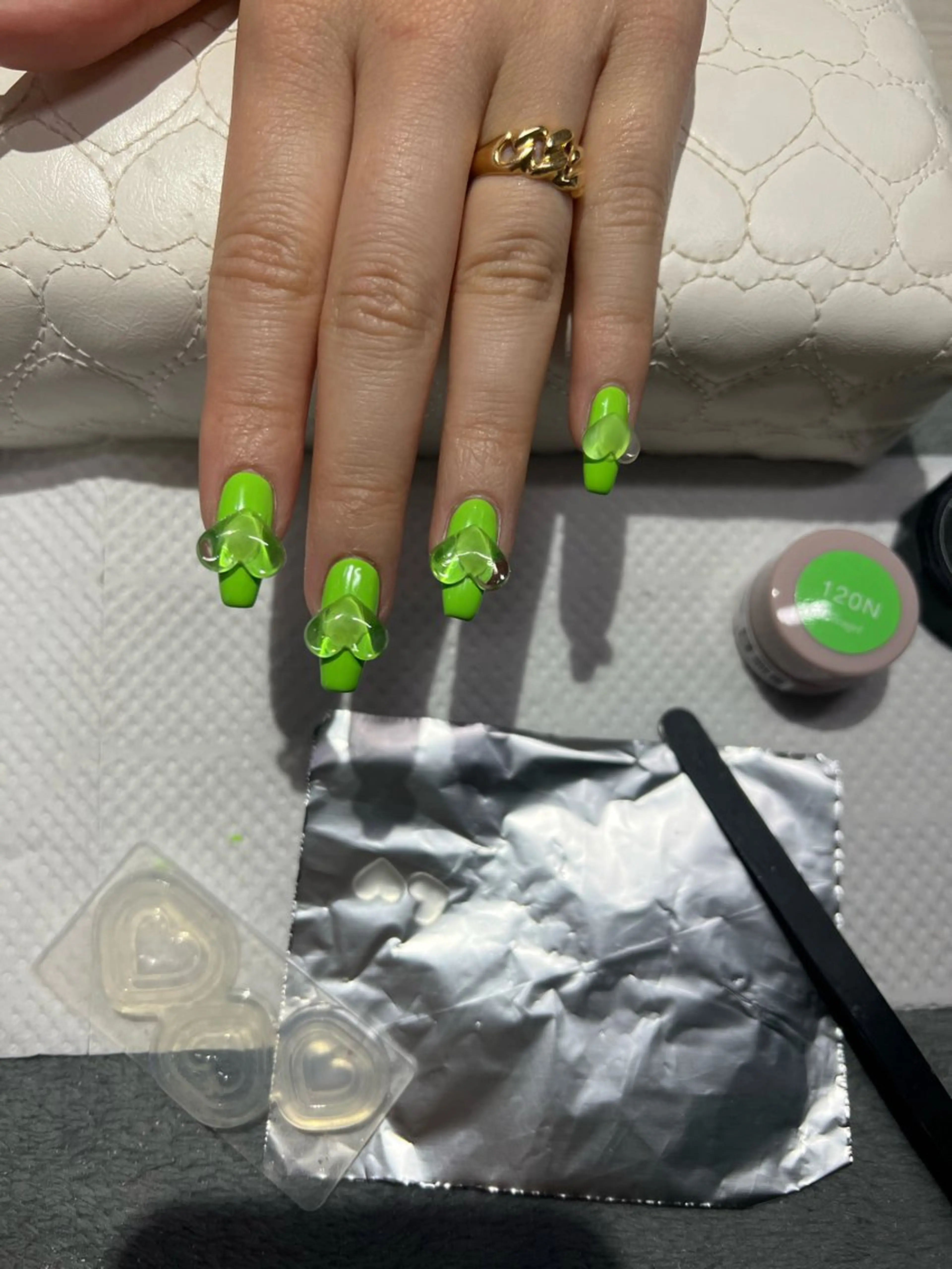 ネイル ハンドネイル フットネイル ハンドケア Nes.Nail所属・Miyagi Asamiのネイルデザイン