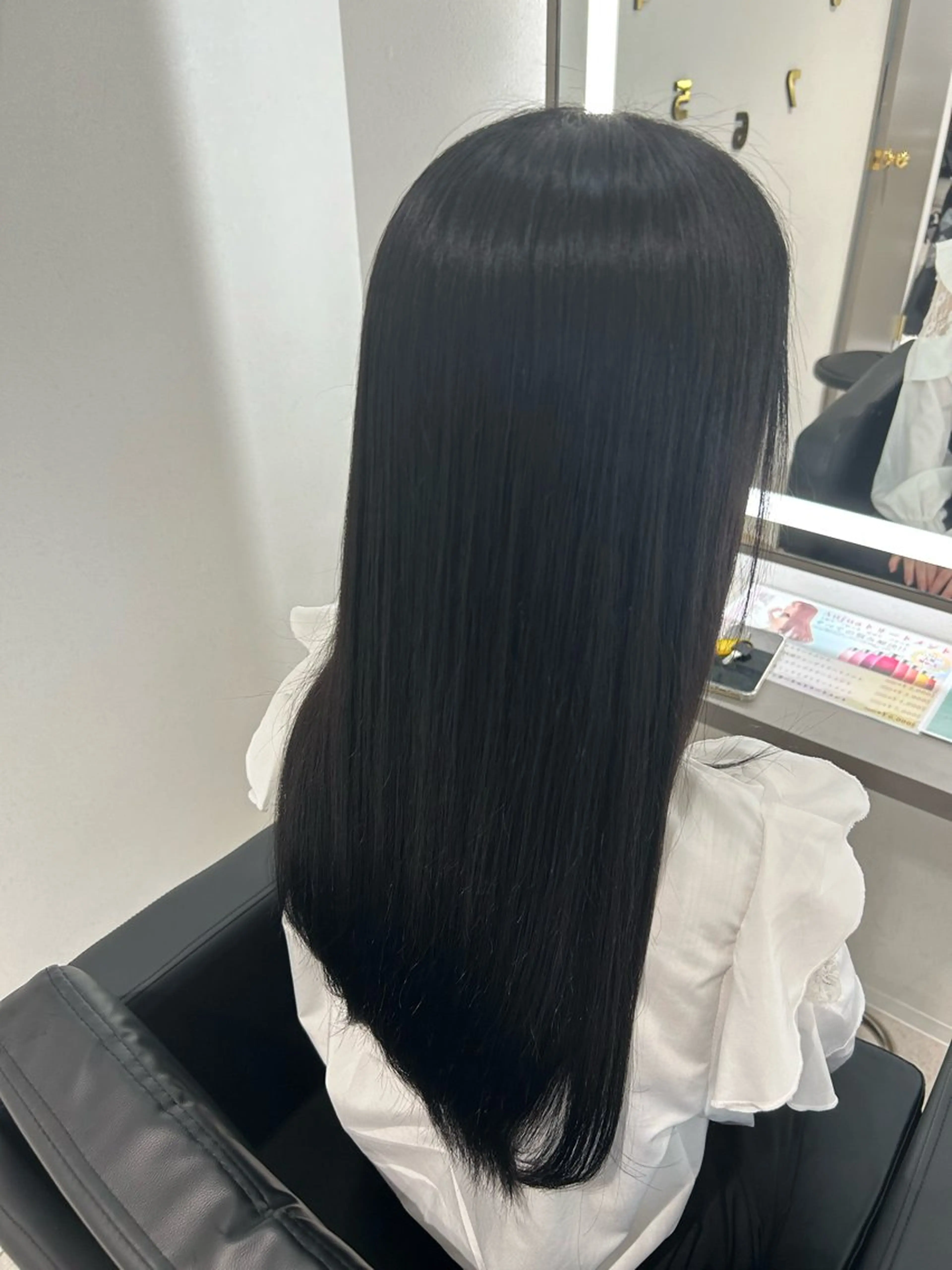 カラー+水分補給トリートメントの写真