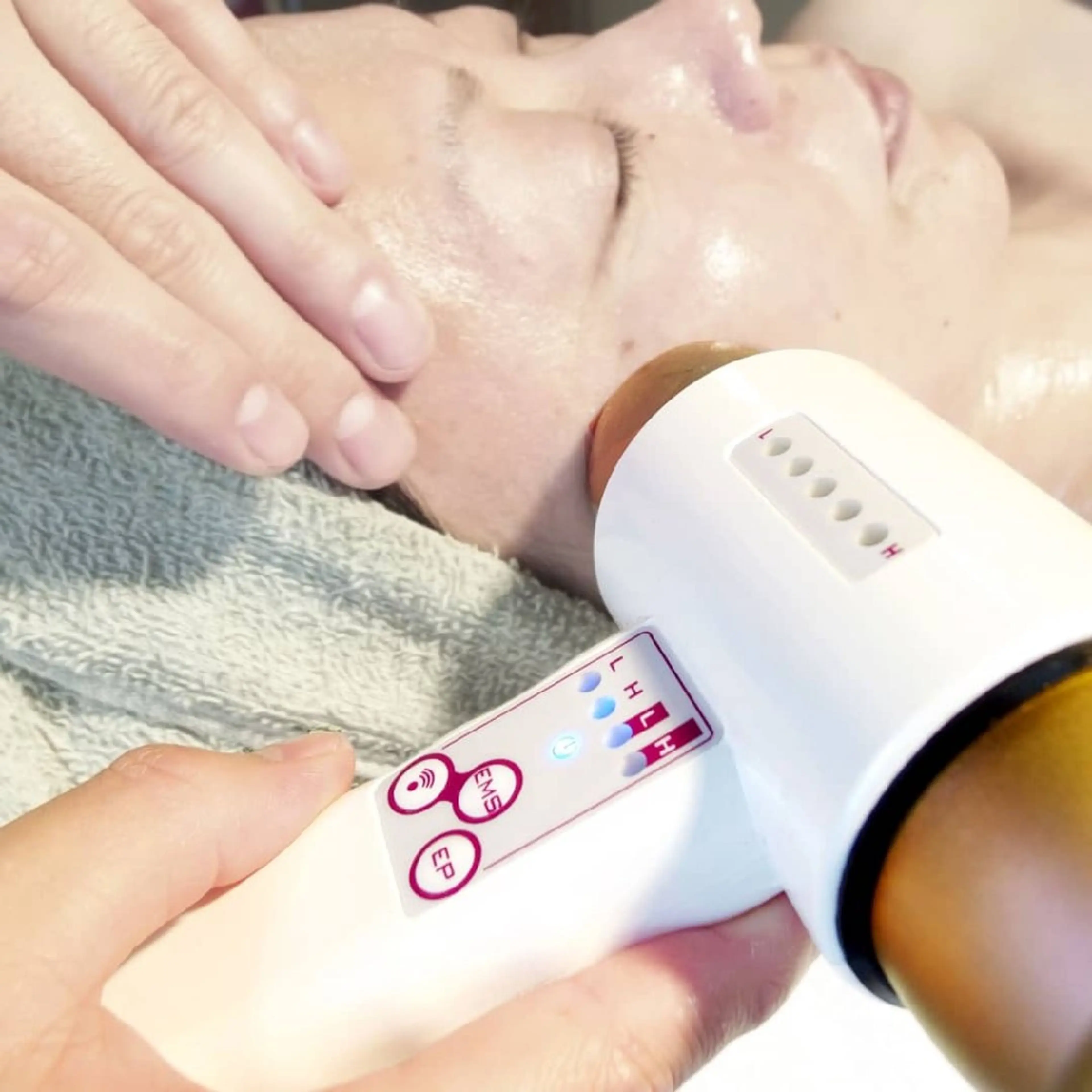 【小顔・美肌】凝りを解したい！小顔になりたい！美肌になりたい！どちらのメニューもお試ししたい方♪の写真