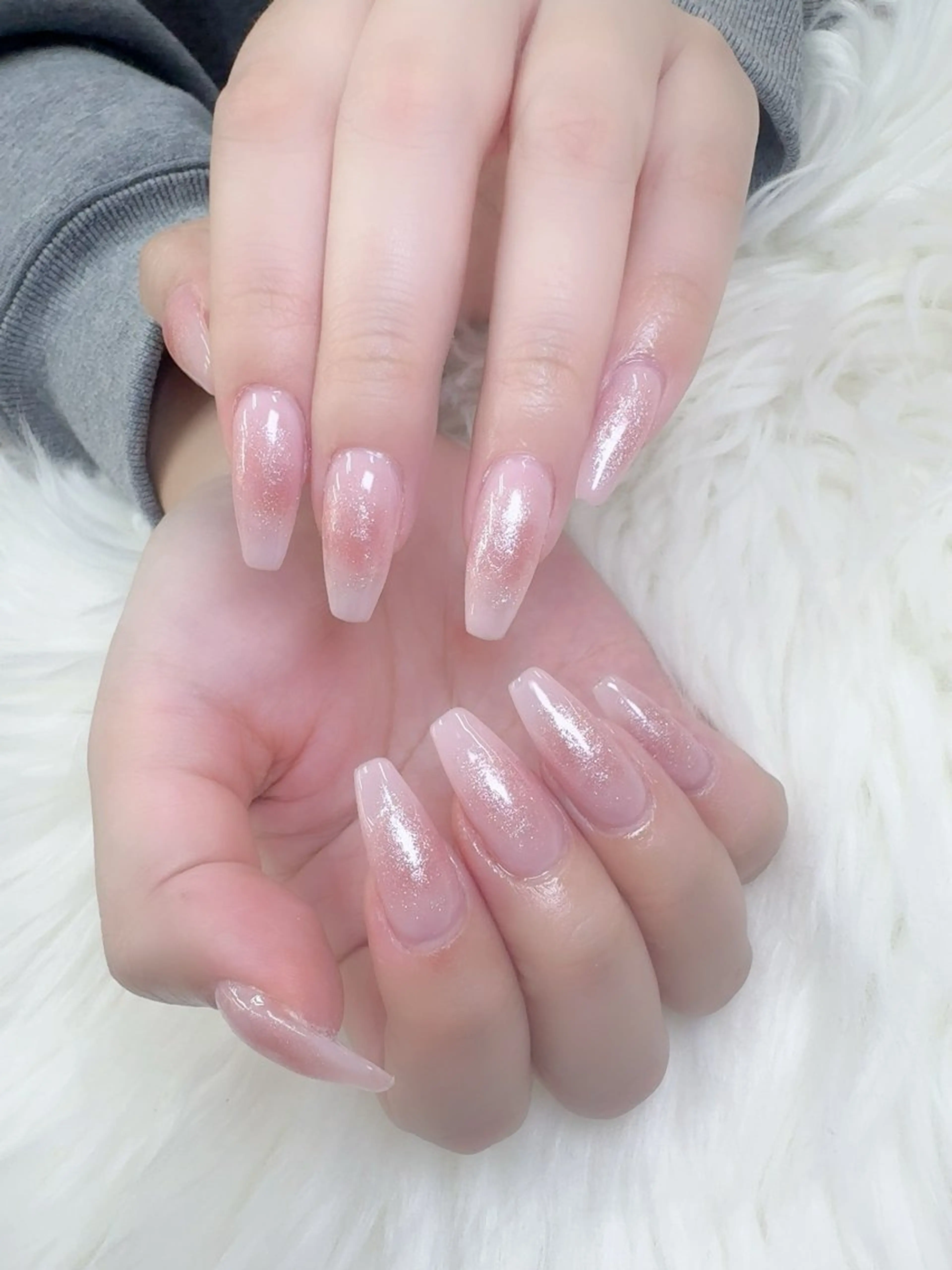 ネイル フレンチネイル 韓国ネイル マグネットネイル ニュアンスネイル オフィスネイル ハンドネイル Mlan Nailのネイルデザイン