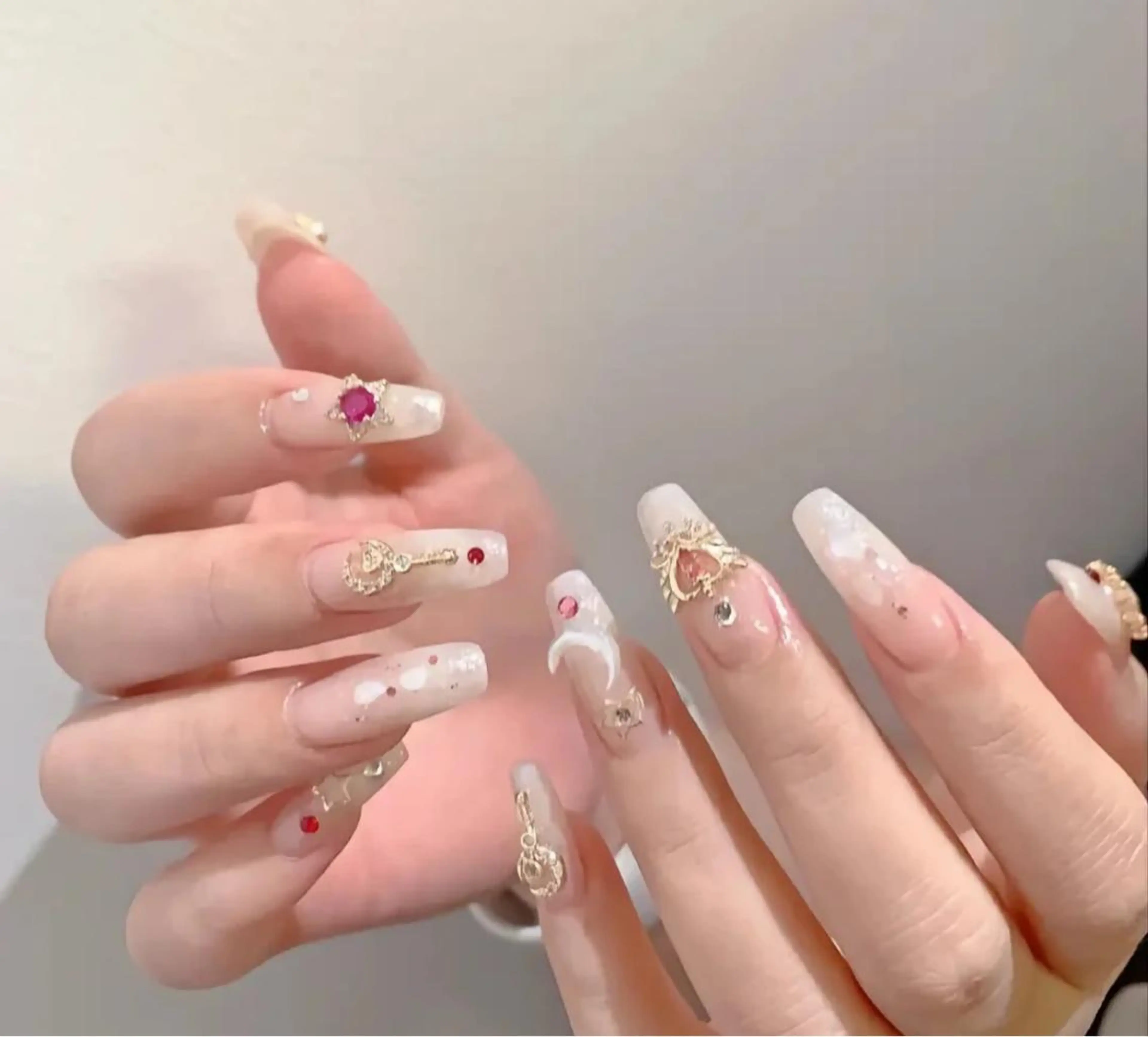 ネイル T&B ネイル渋谷店のネイルデザイン