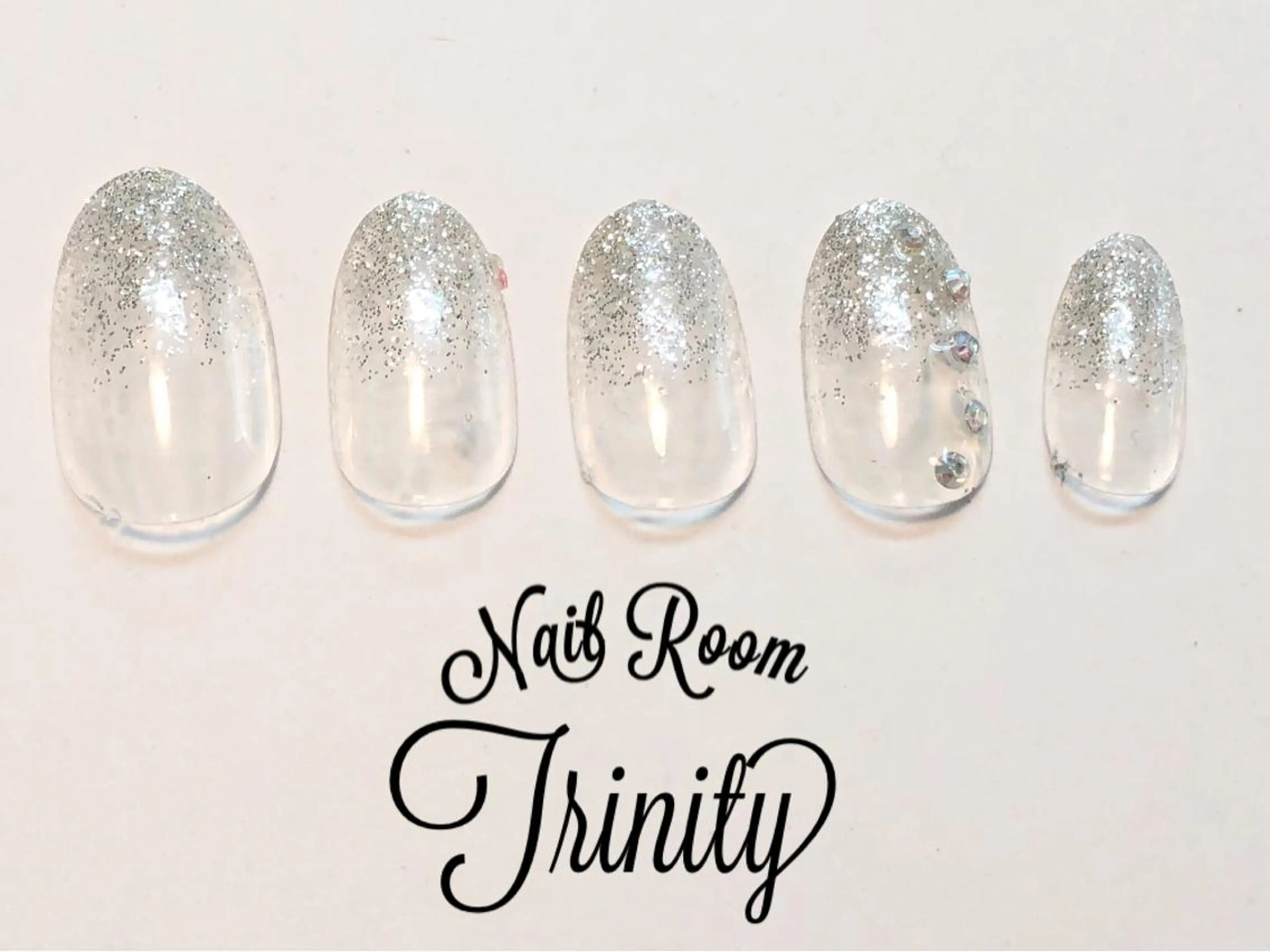 ネイル ハンドネイル Trinity staffのネイルデザイン