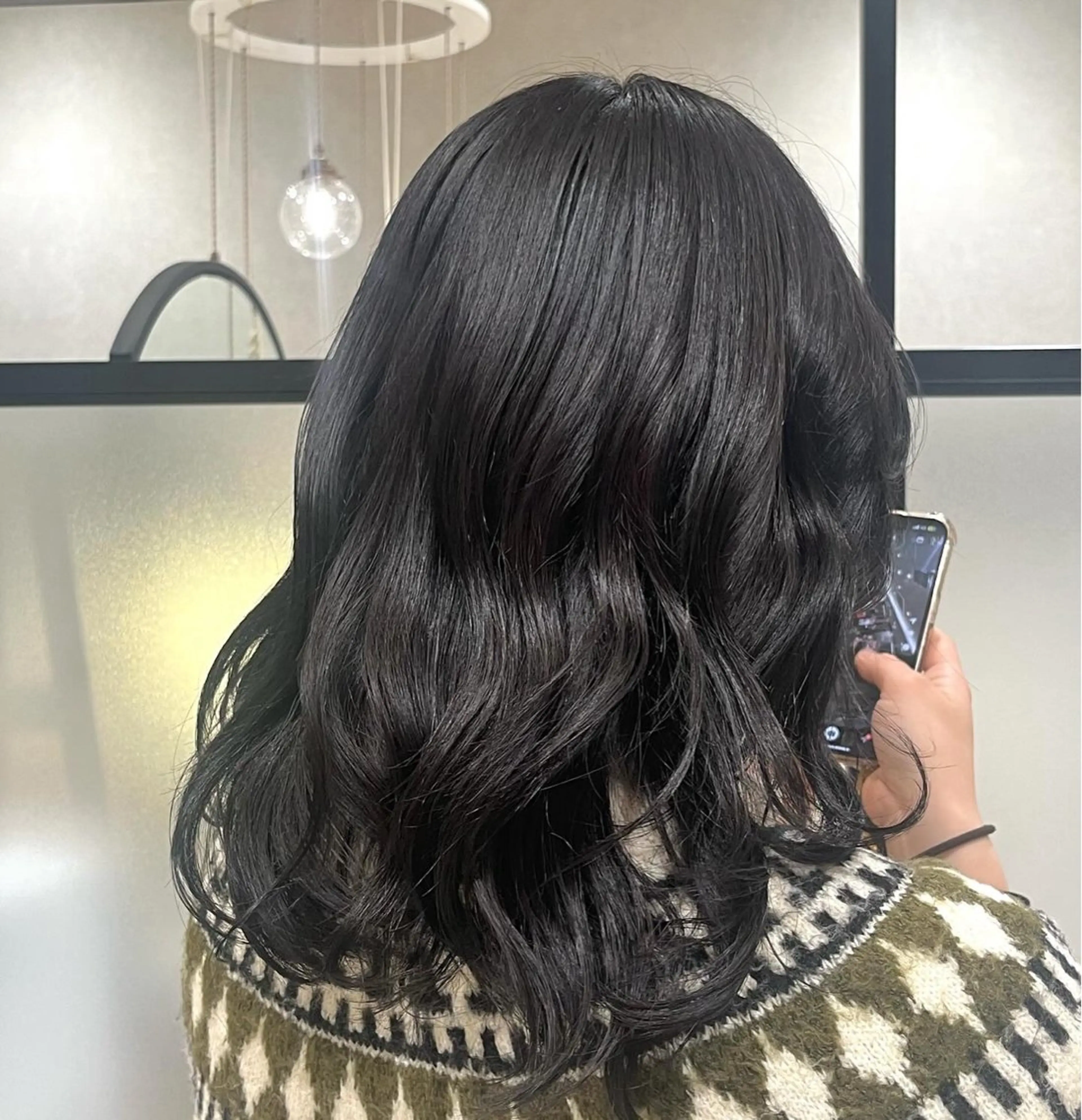 セミロング カラー za/za所属・いけだ あいりのヘアスタイル