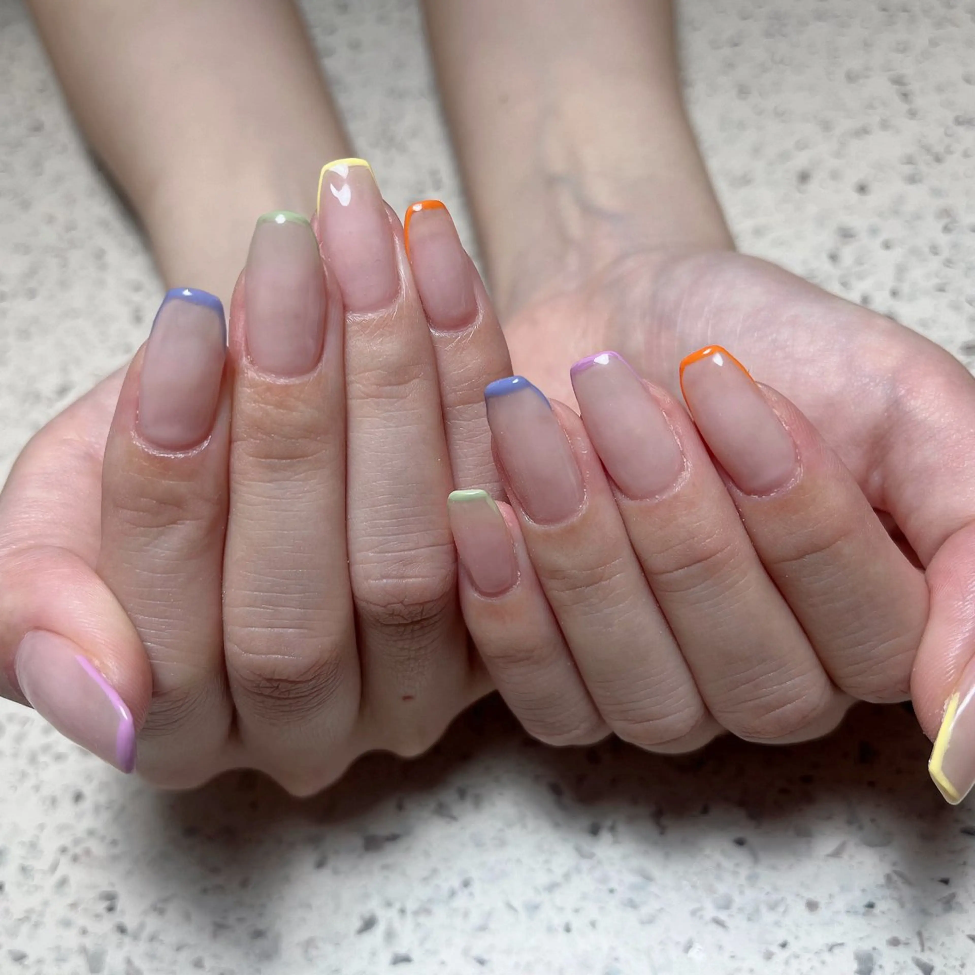 ネイル フレンチネイル ハンドネイル GALLARIA Elegante 緑のネイルデザイン