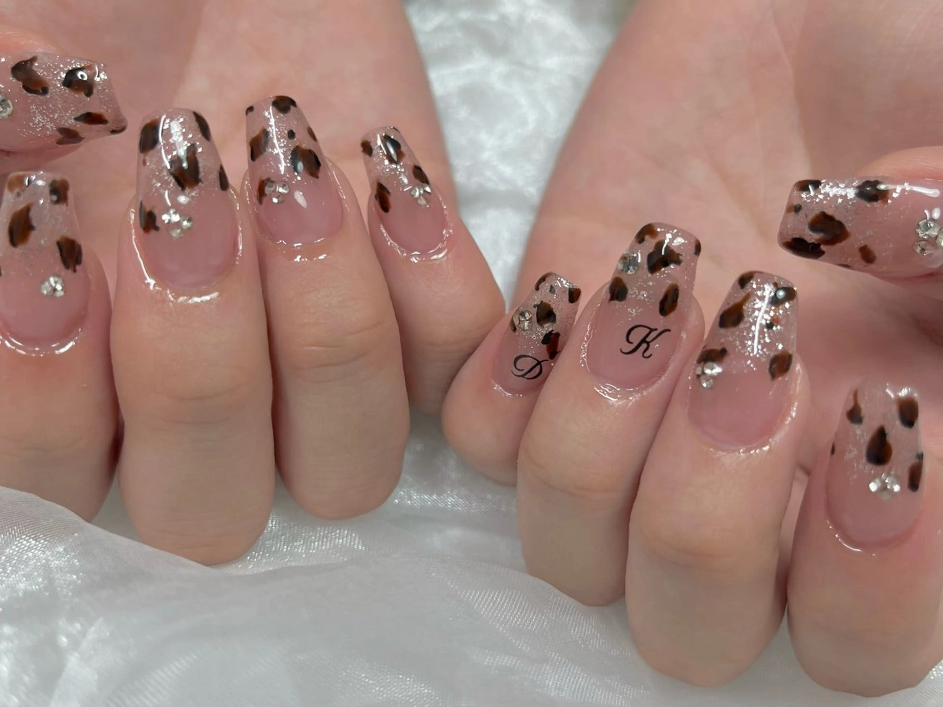 ネイル Queen nail所属・QUEENＮA IＬ JR寺田町1分のネイルデザイン