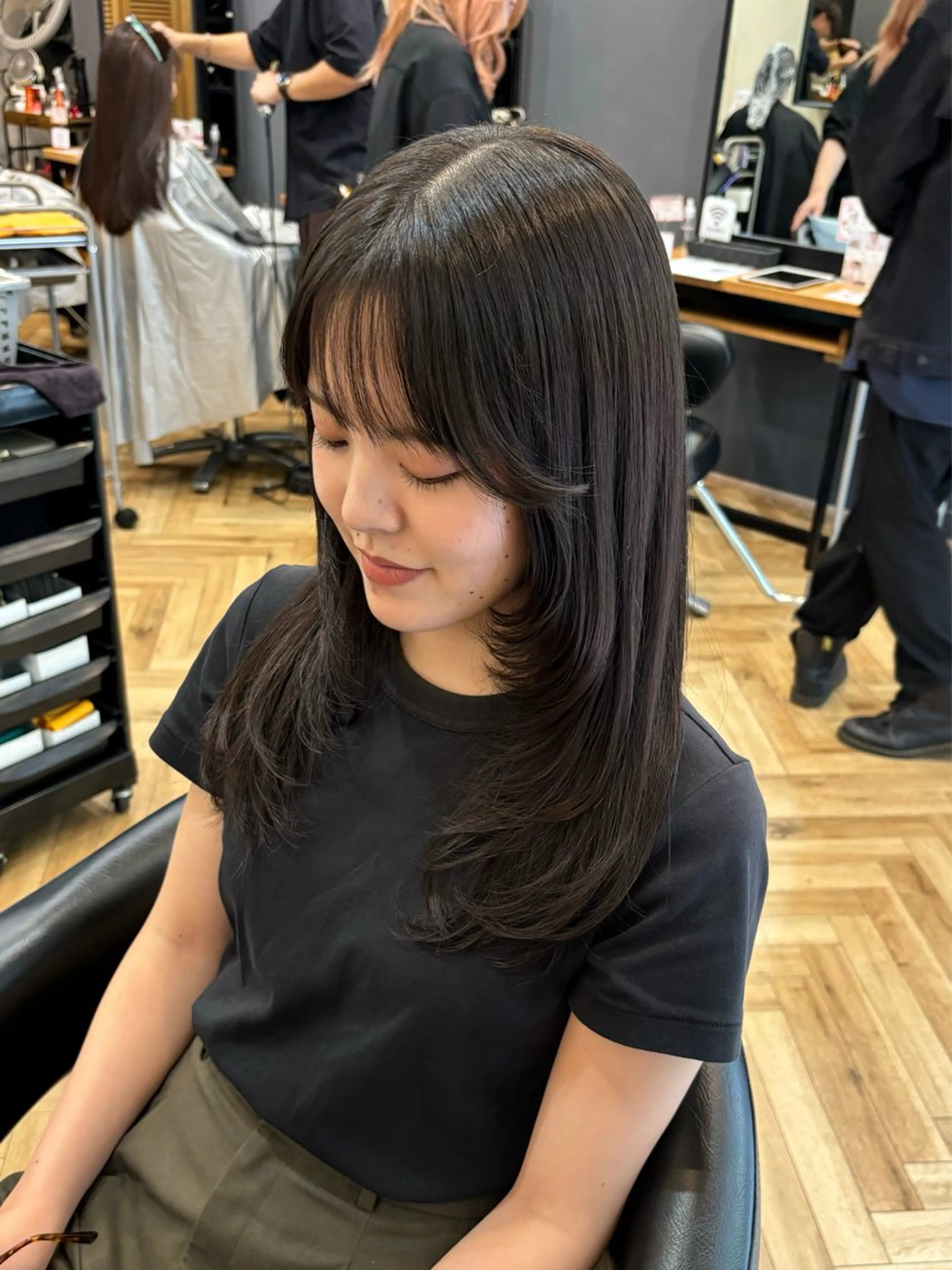 ロング 佐久間 凪沙のヘアスタイル