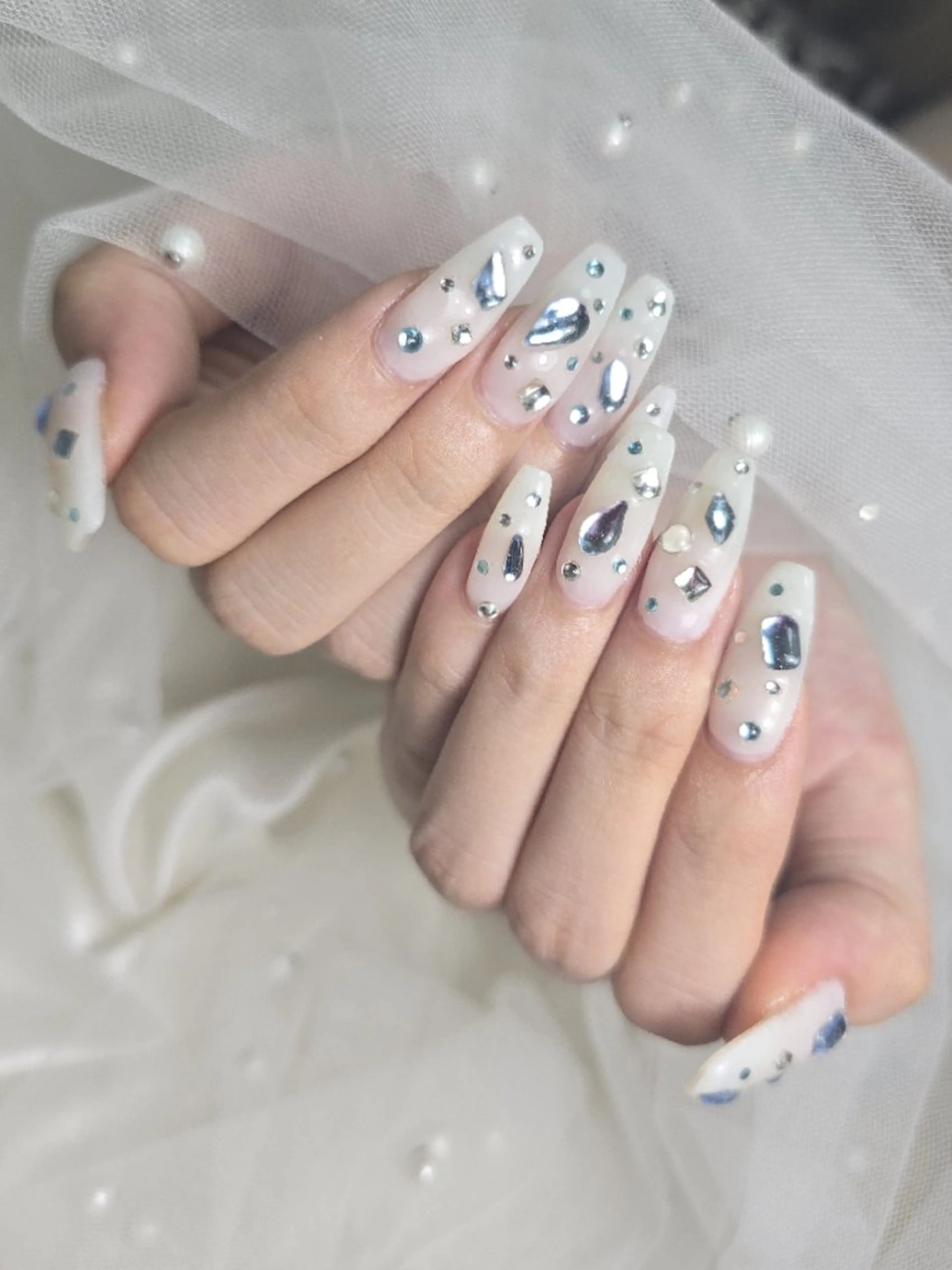 ネイル ビジュード ネイルのネイルデザイン